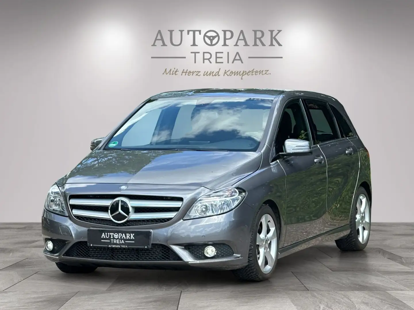 Mercedes-Benz B 180 B180 CDI (AHK-LED-TEMPO-SHZ-BT) Grijs - 1