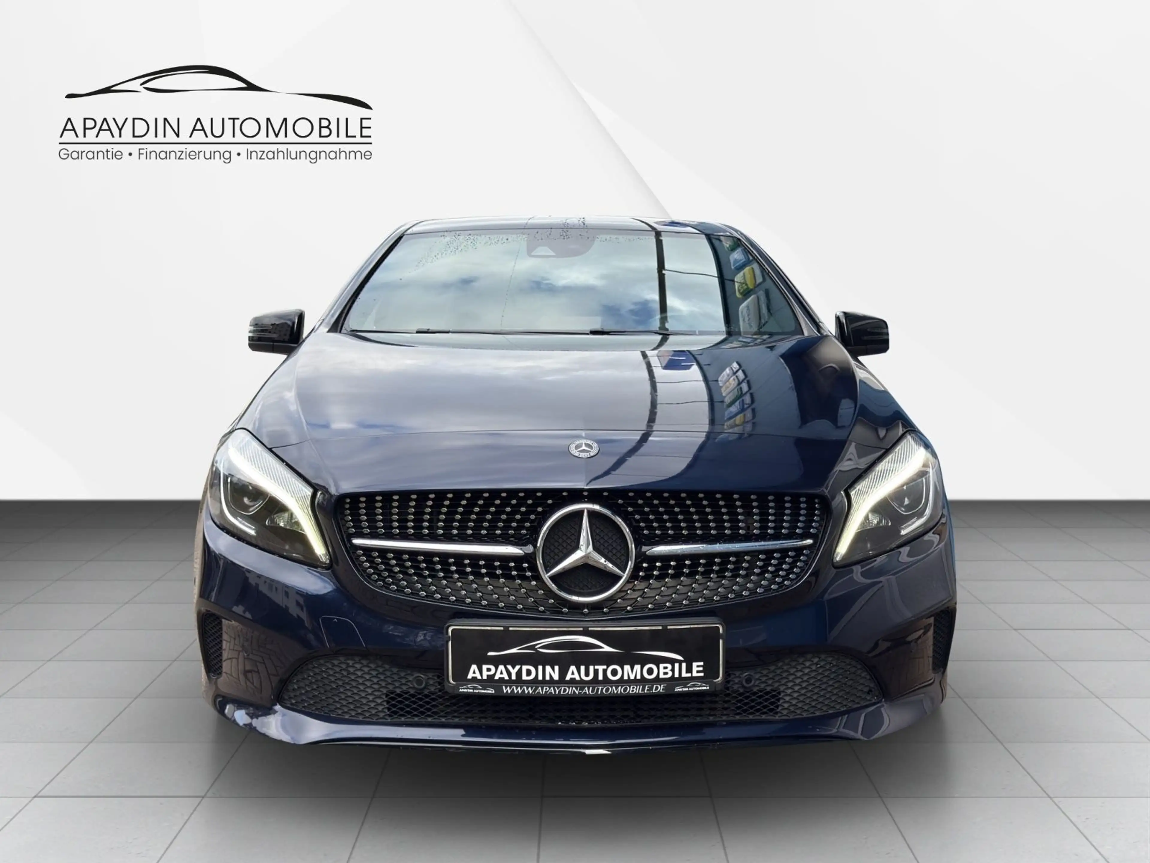 Mercedes-Benz A 250 Urban 7G-DCT/NAVI/LED/SHZ/NIGHT/AMBIENTE — photo 8