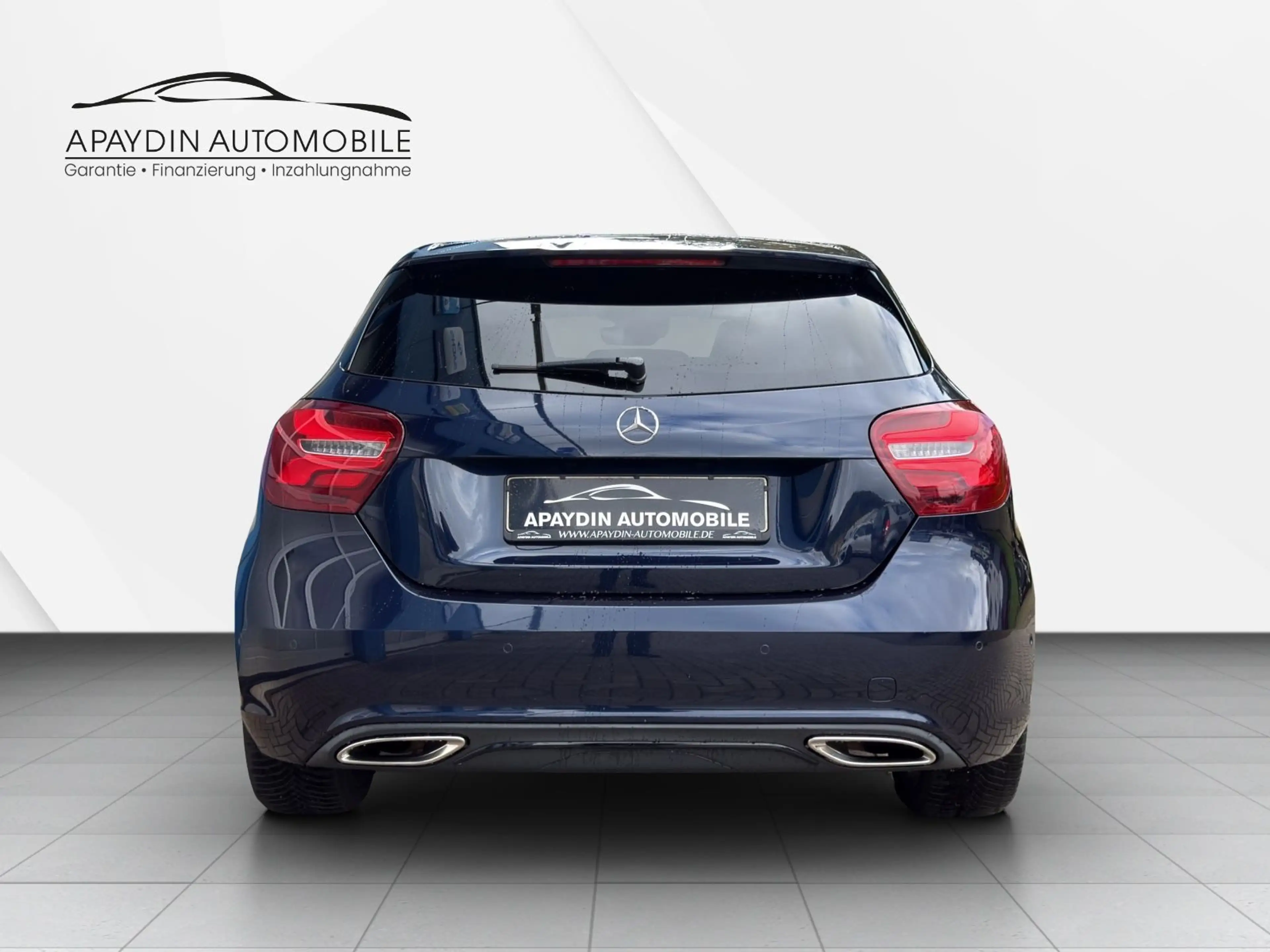 Mercedes-Benz A 250 Urban 7G-DCT/NAVI/LED/SHZ/NIGHT/AMBIENTE — photo 4