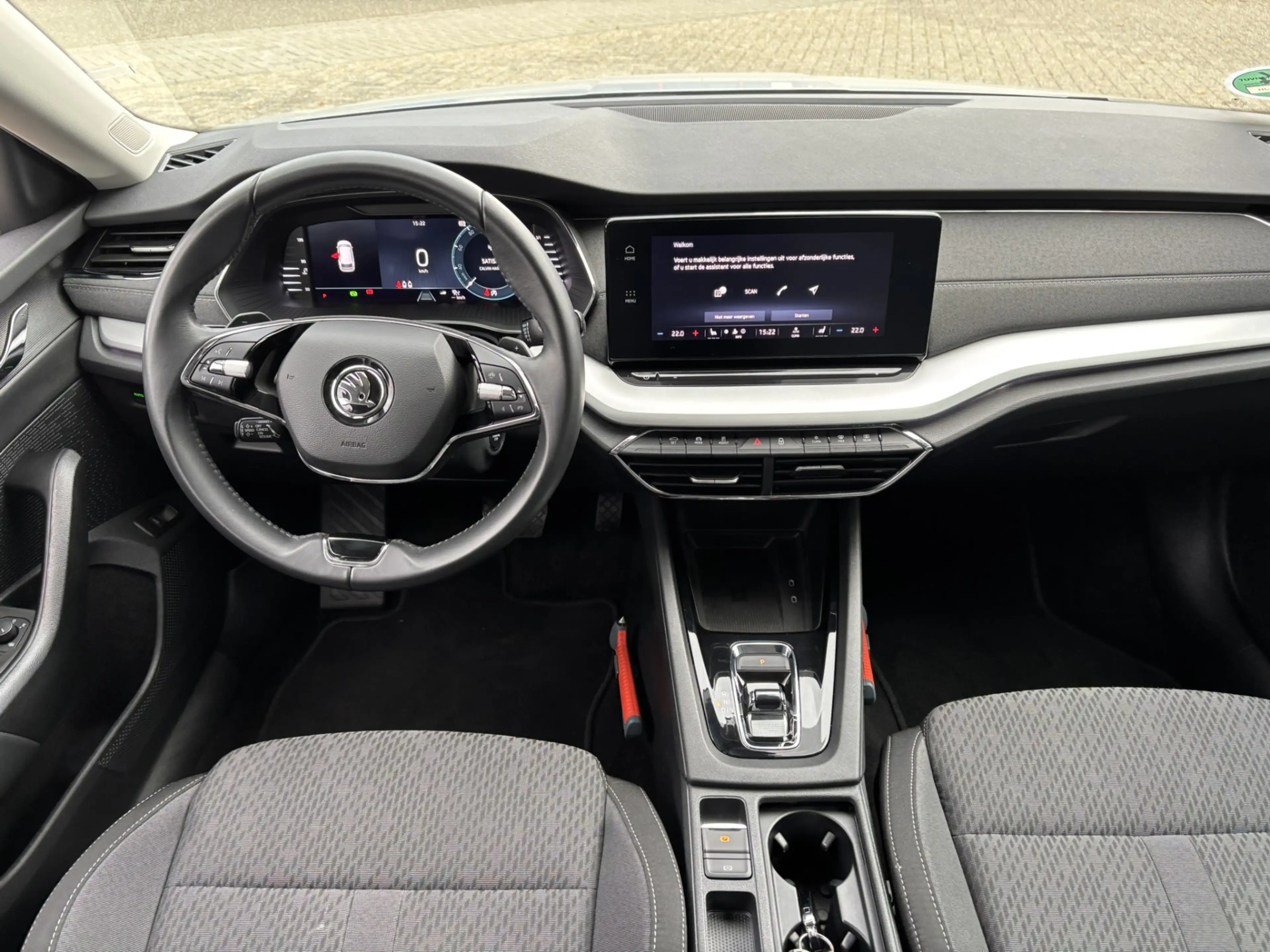 Skoda Octavia Combi 1.0 e-TSI Business Edition Plus / Trekhaak / — photo 2