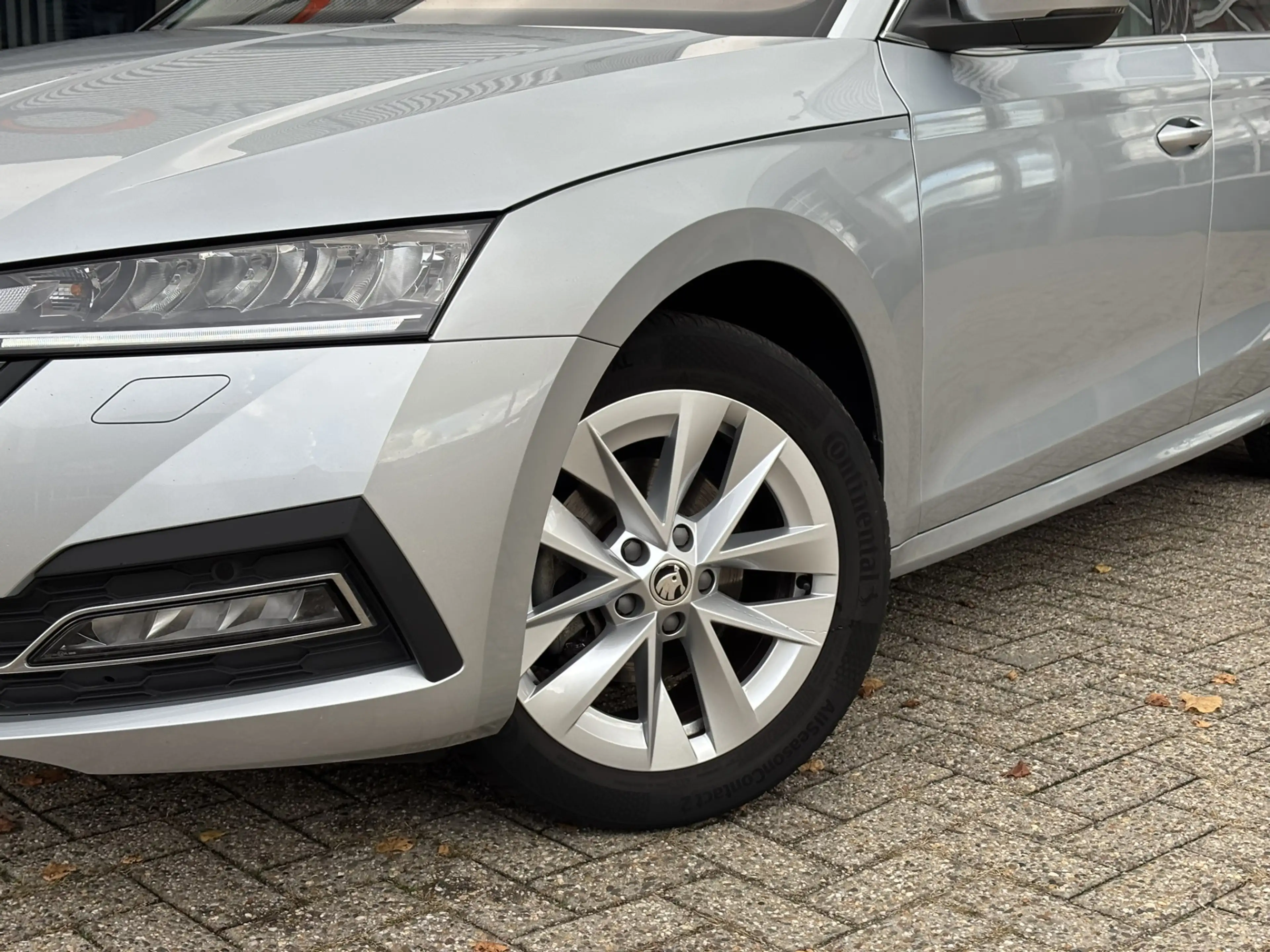Skoda Octavia Combi 1.0 e-TSI Business Edition Plus / Trekhaak / — photo 10