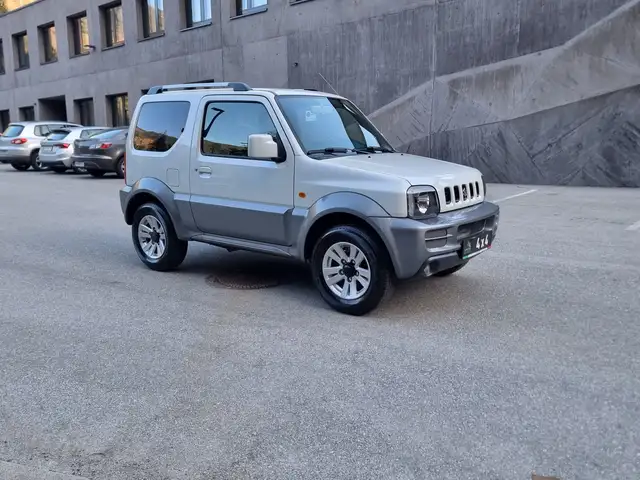 Suzuki Jimny Jimny 1,3 VX Deluxe