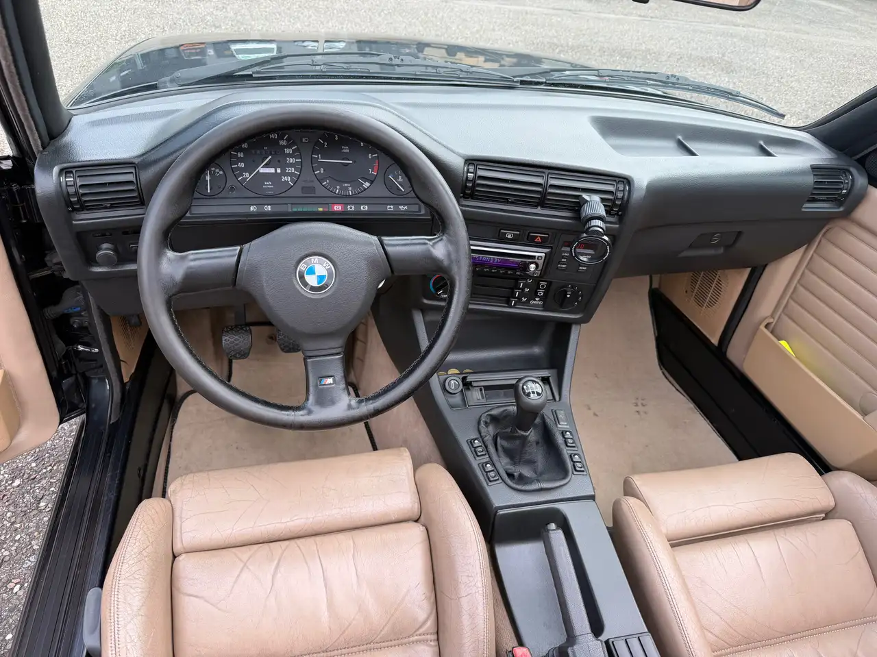 BMW 325 i E30 Cabrio VFL H-Zulassung Scheckheft M-Technik Lenkrad ALU BBS, foto 12