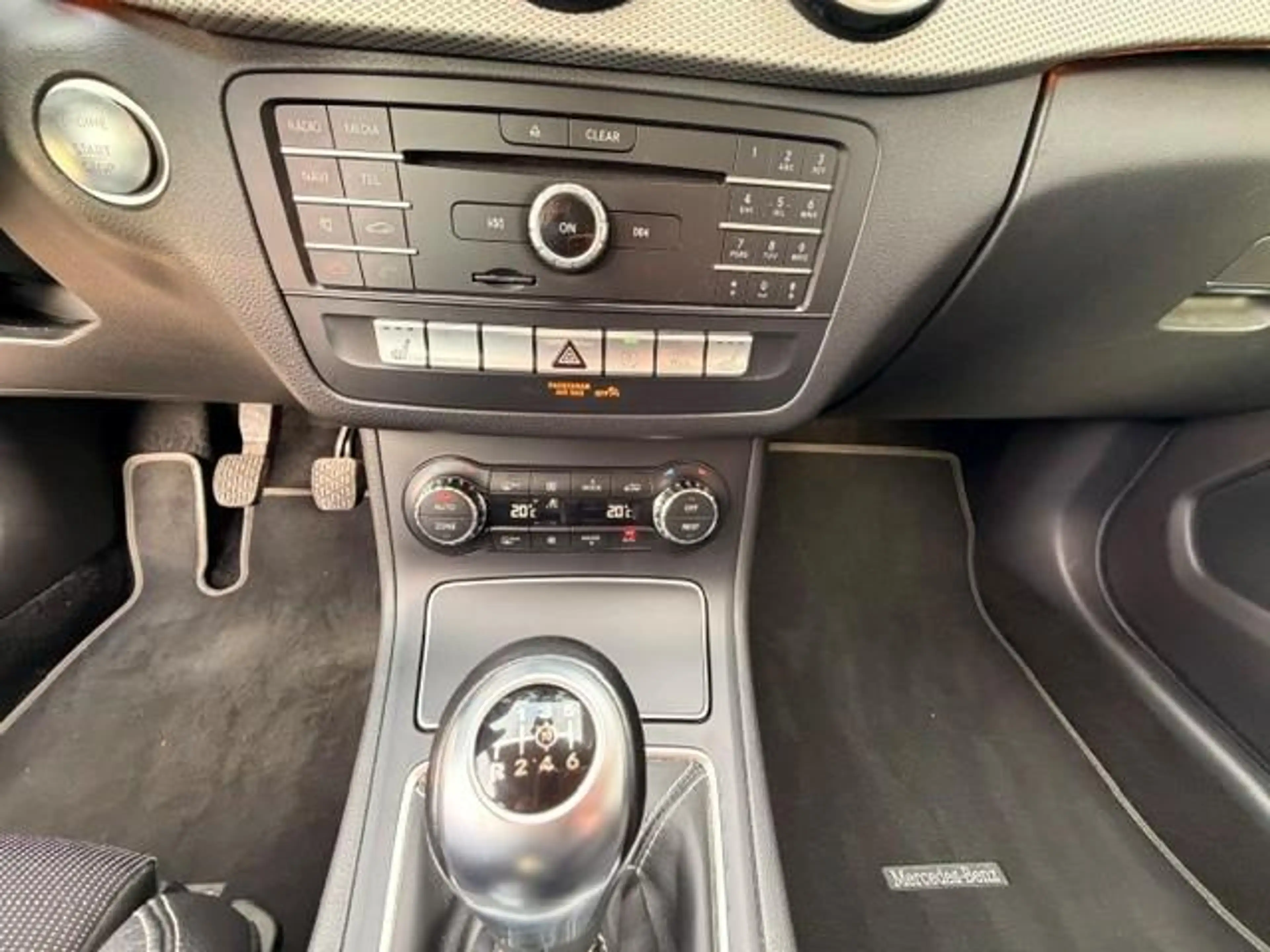 Mercedes-Benz B 180 B 180 Urban Style Edition 8 fach Bereift — photo 14