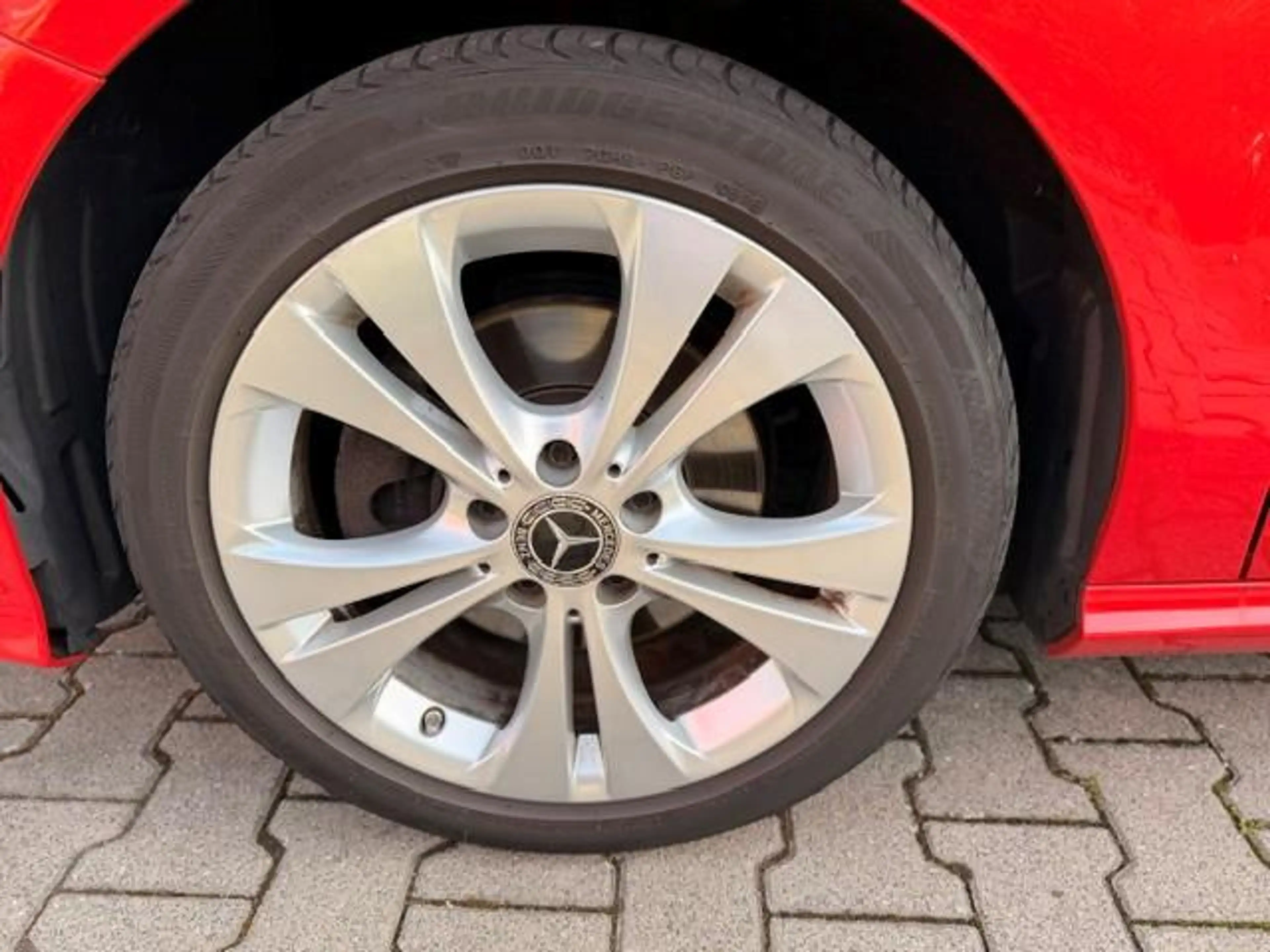 Mercedes-Benz B 180 B 180 Urban Style Edition 8 fach Bereift — photo 7