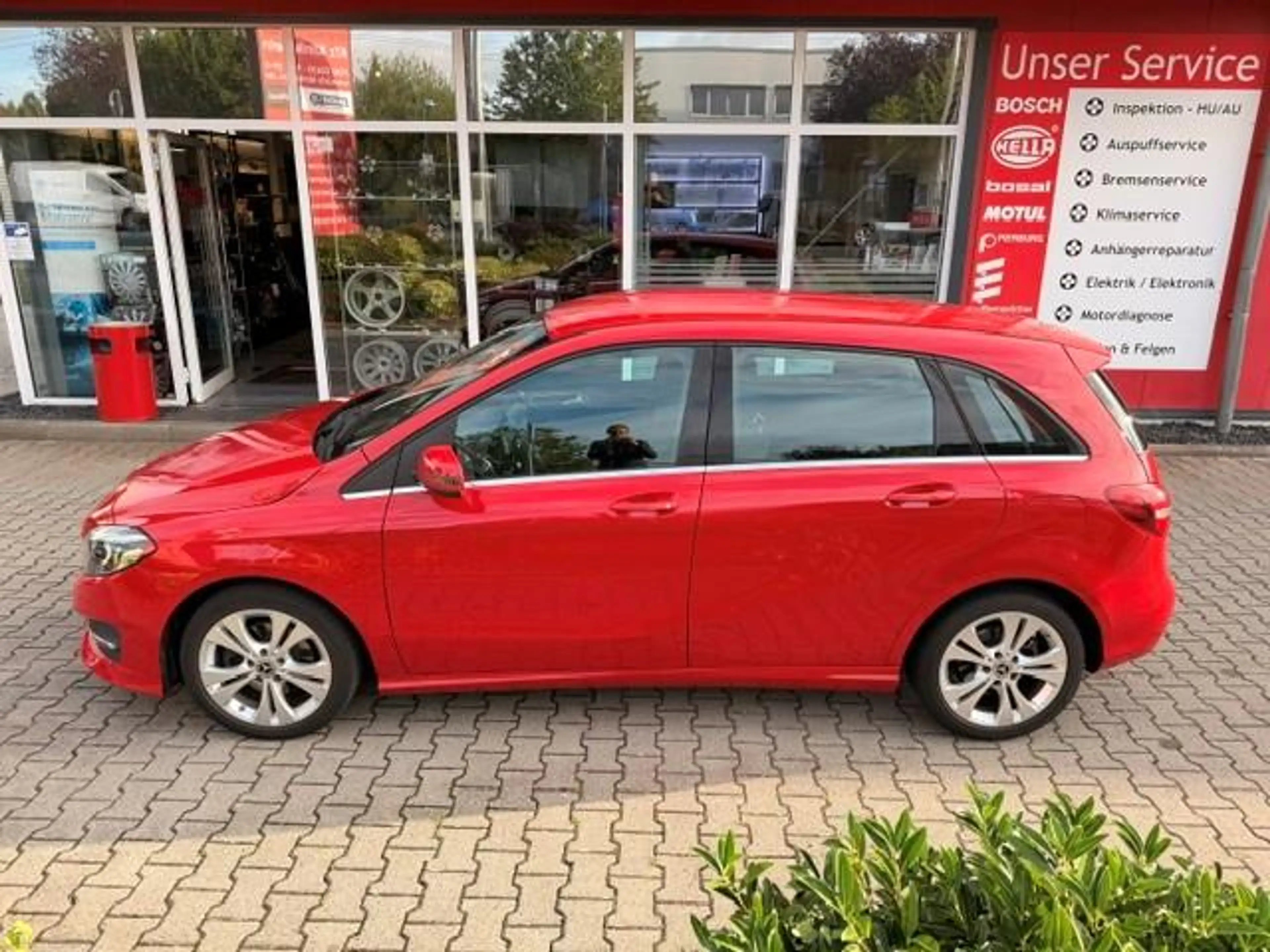 Mercedes-Benz B 180 B 180 Urban Style Edition 8 fach Bereift — photo 2