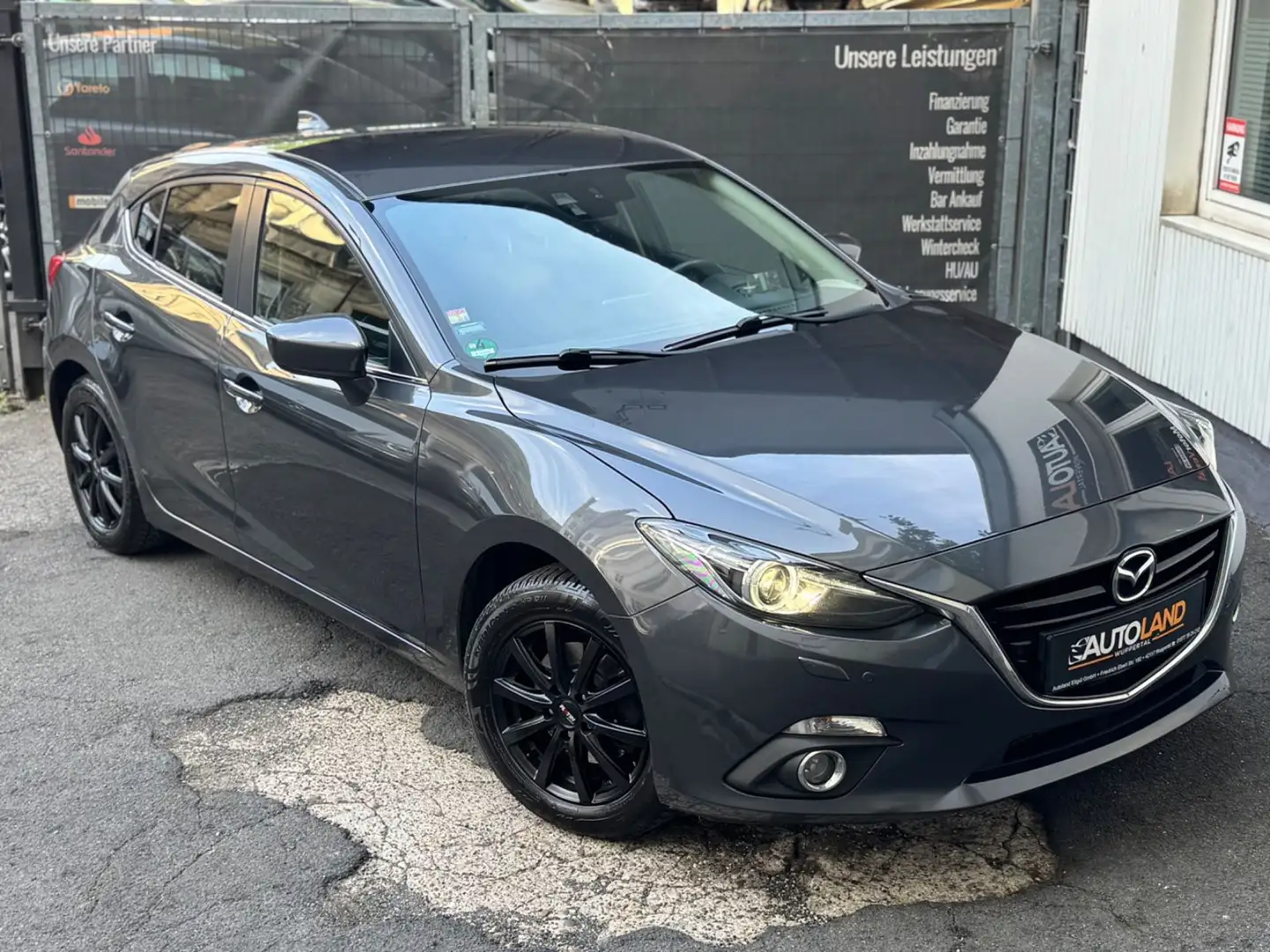 Mazda 3 Lim. Sports-Line*HUD*BOSE*NAVI*PDC*SZHG*TEMPO Grau - 1