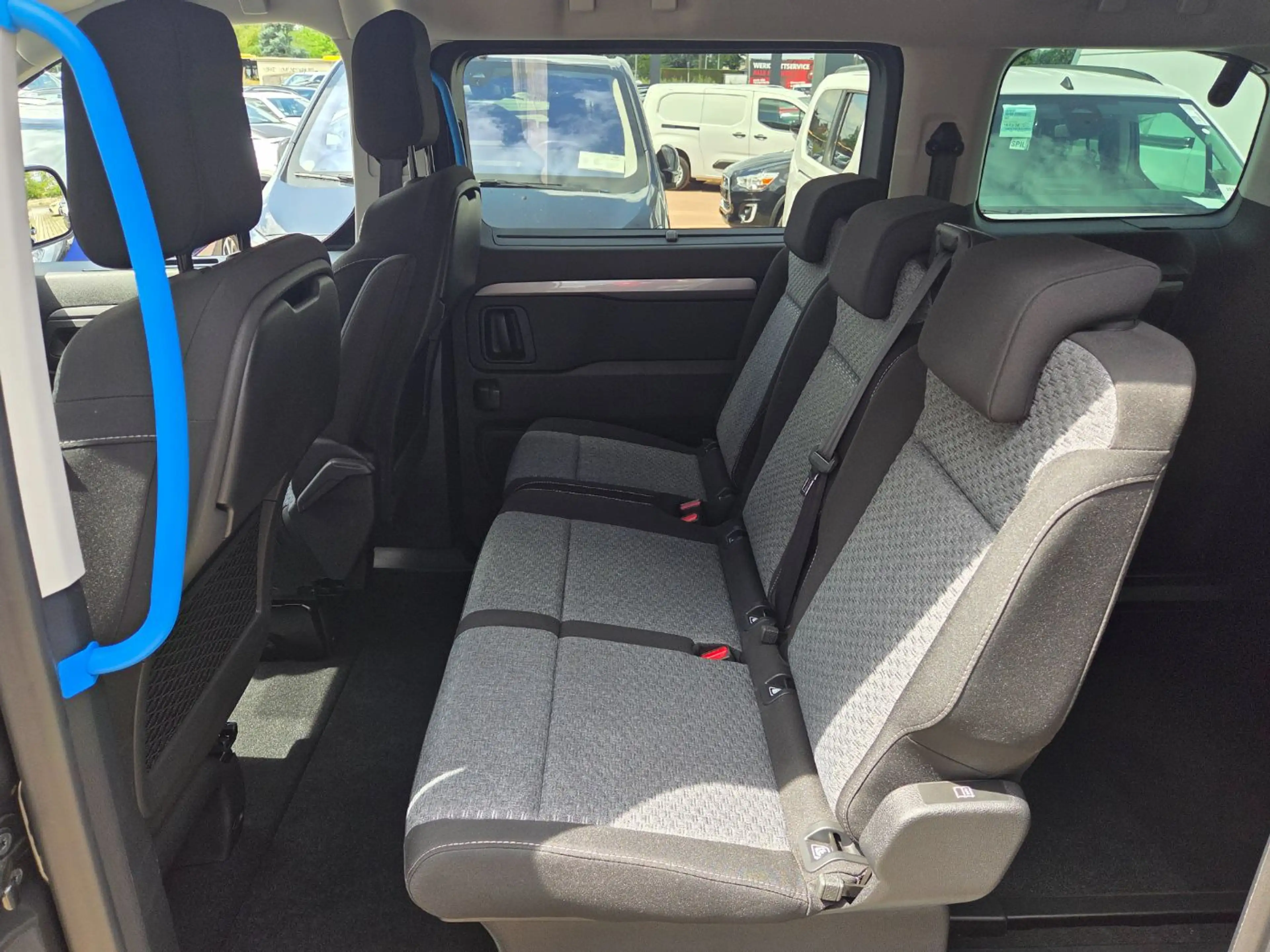 Toyota Proace Verso 2.0 D L1 Teamplayer Mobil Rollstuhl — photo 12