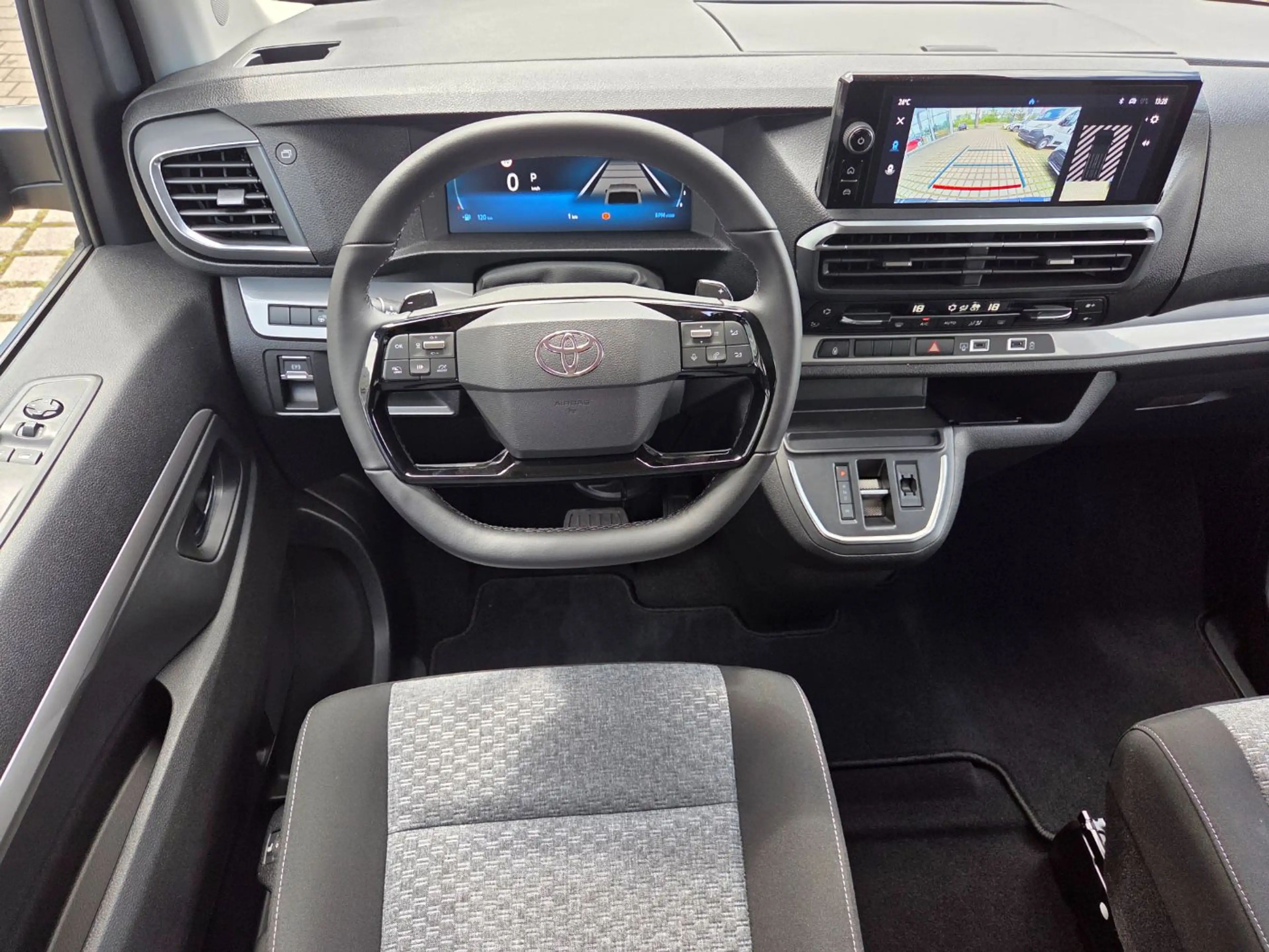 Toyota Proace Verso 2.0 D L1 Teamplayer Mobil Rollstuhl — photo 11