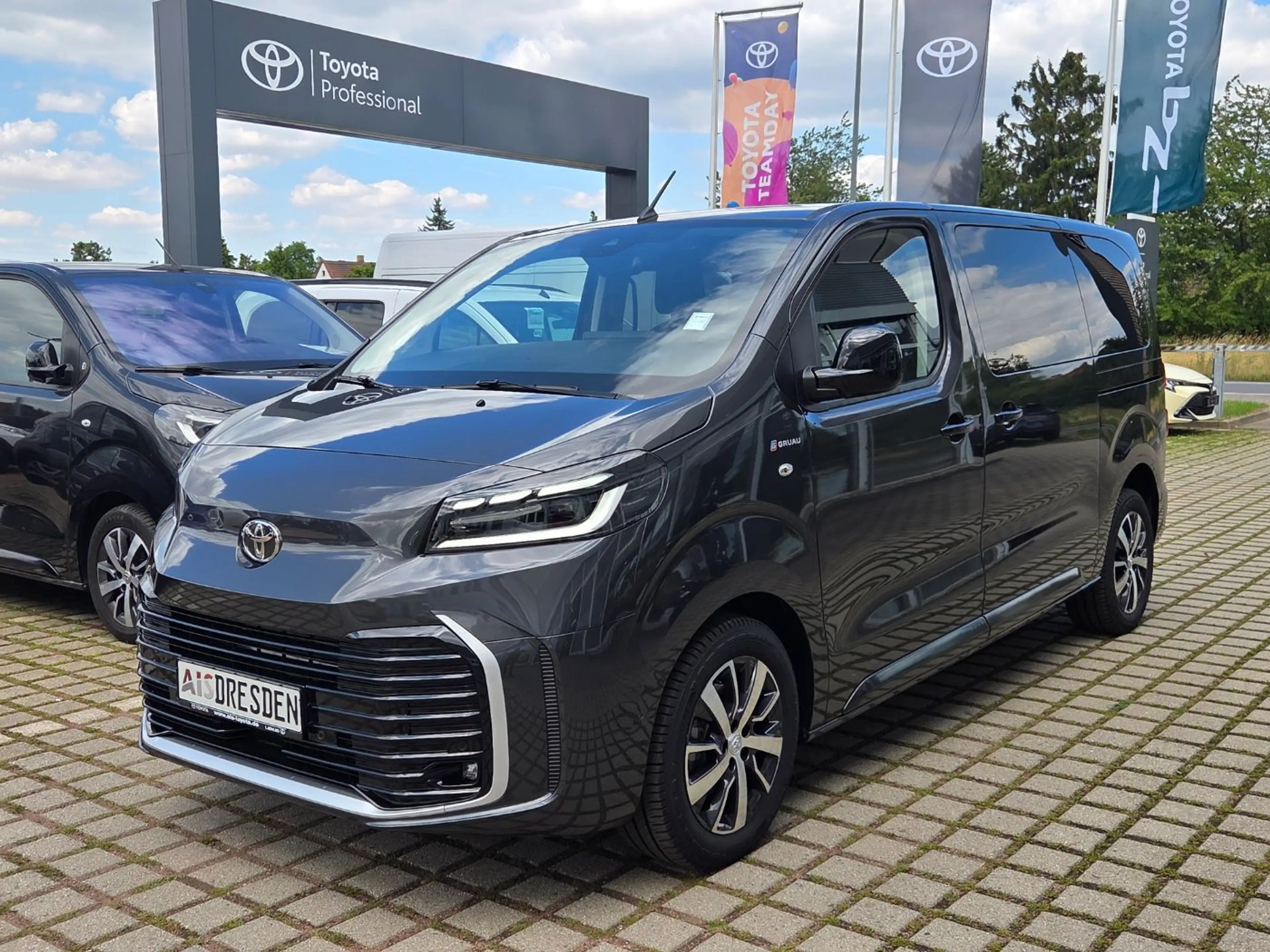 Toyota Proace Verso 2.0 D L1 Teamplayer Mobil Rollstuhl — photo 2