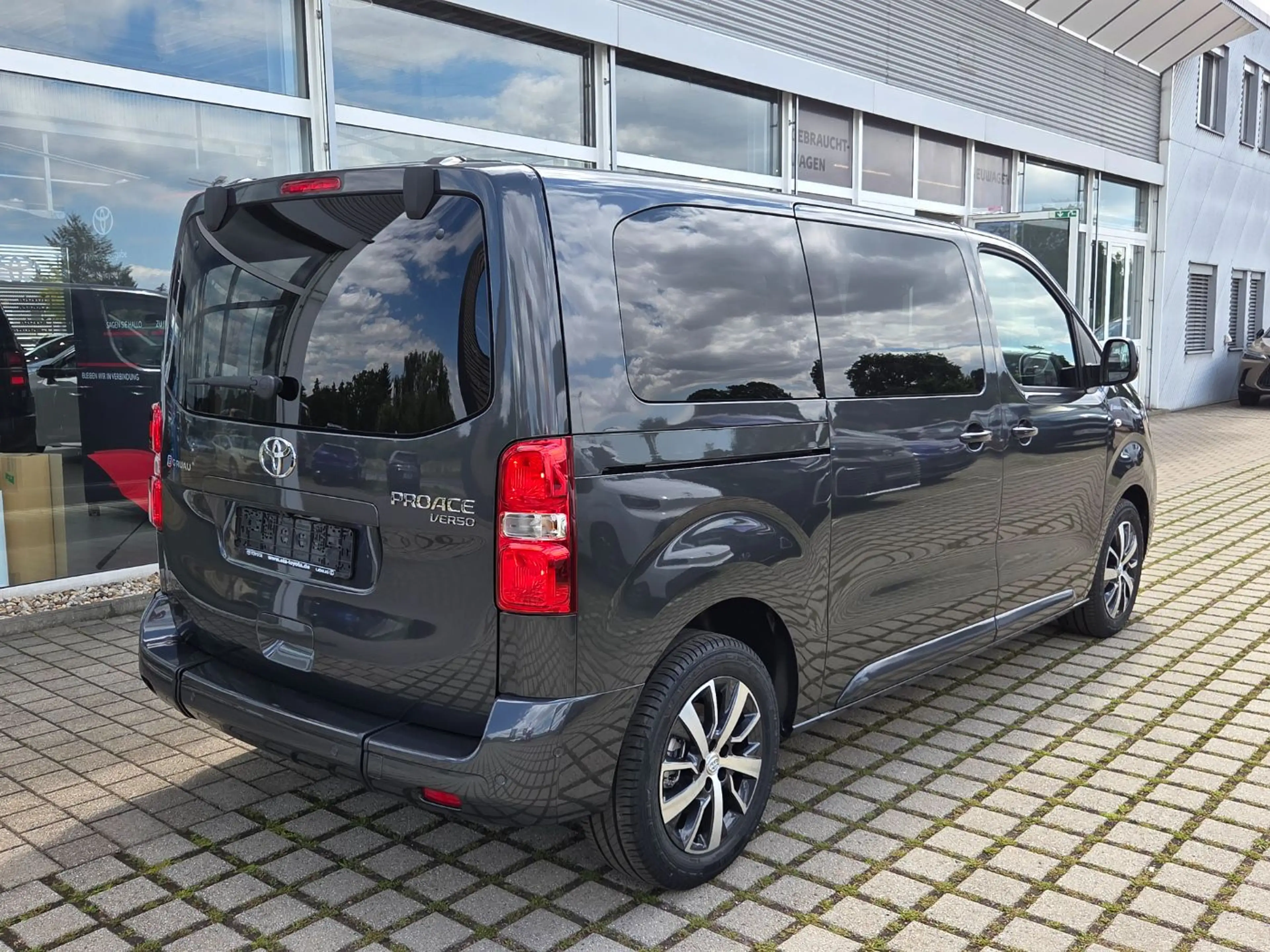 Toyota Proace Verso 2.0 D L1 Teamplayer Mobil Rollstuhl — photo 6