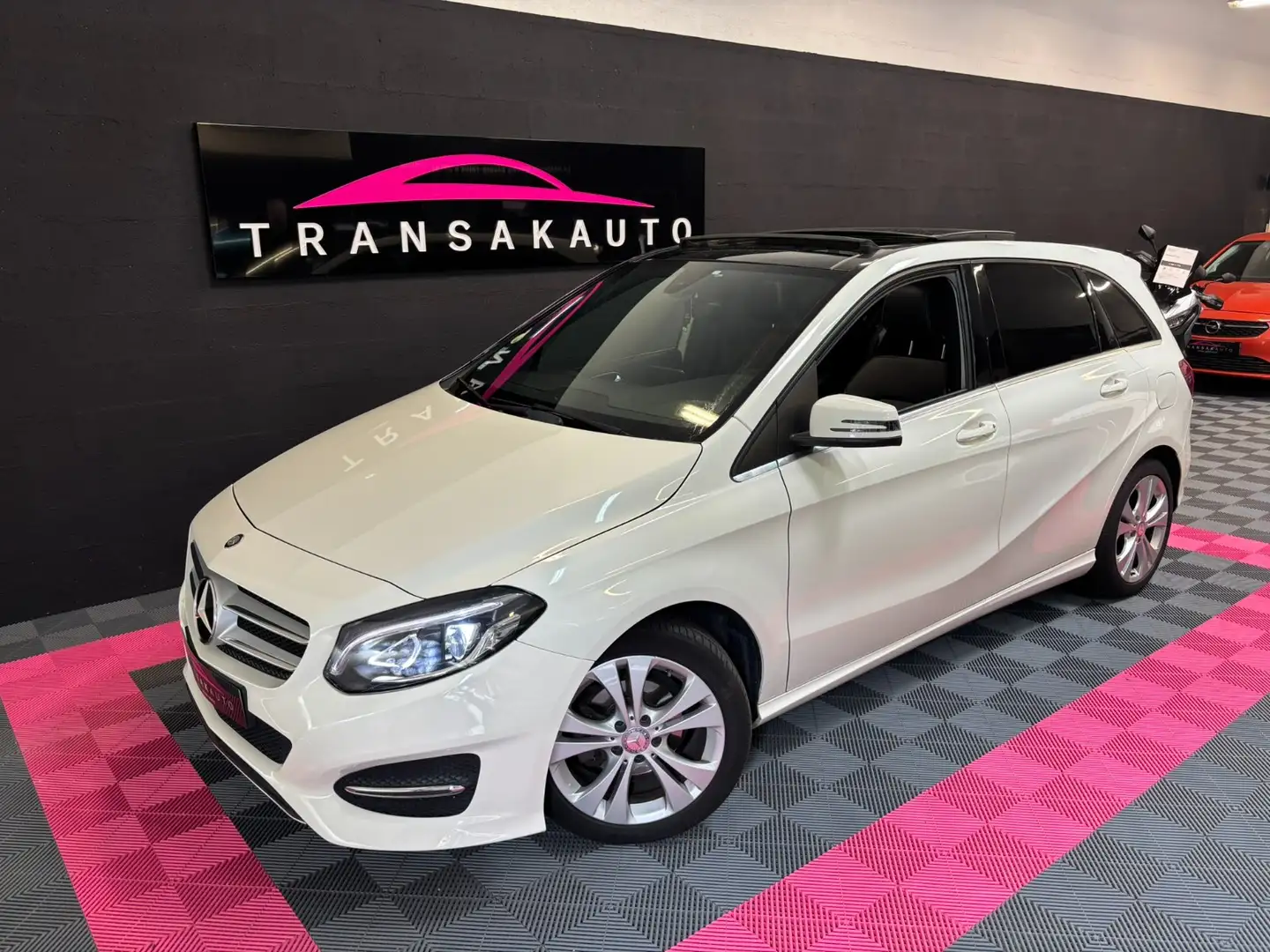 Mercedes-Benz CL Sensation White - 1