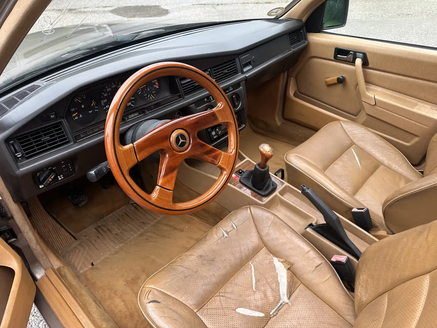 Mercedes-Benz 190 E 1,8 Leder Braun - 2