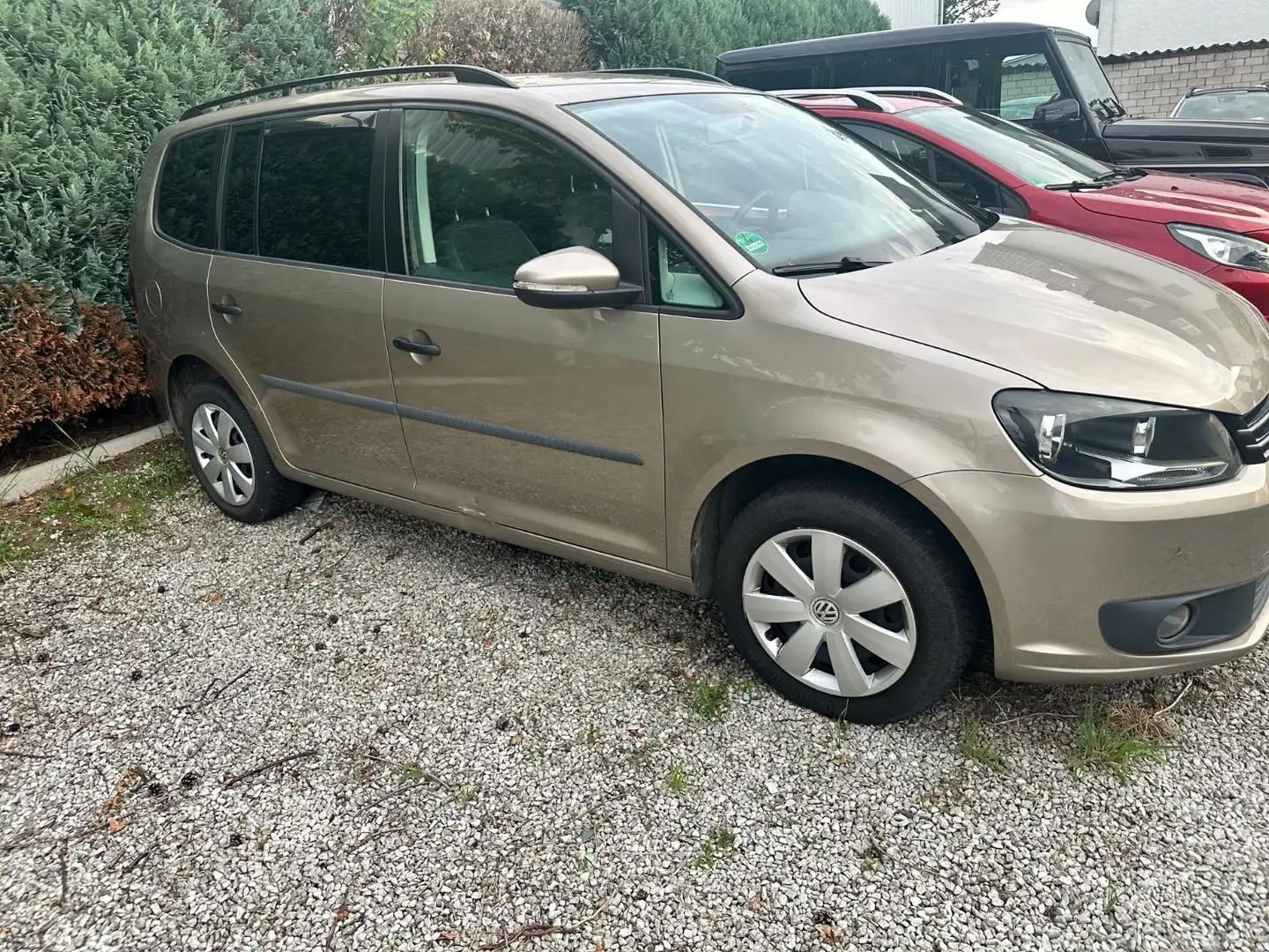 Volkswagen Touran 2.0 TDI DSG Comfortline ohne hintere Sitz - 1