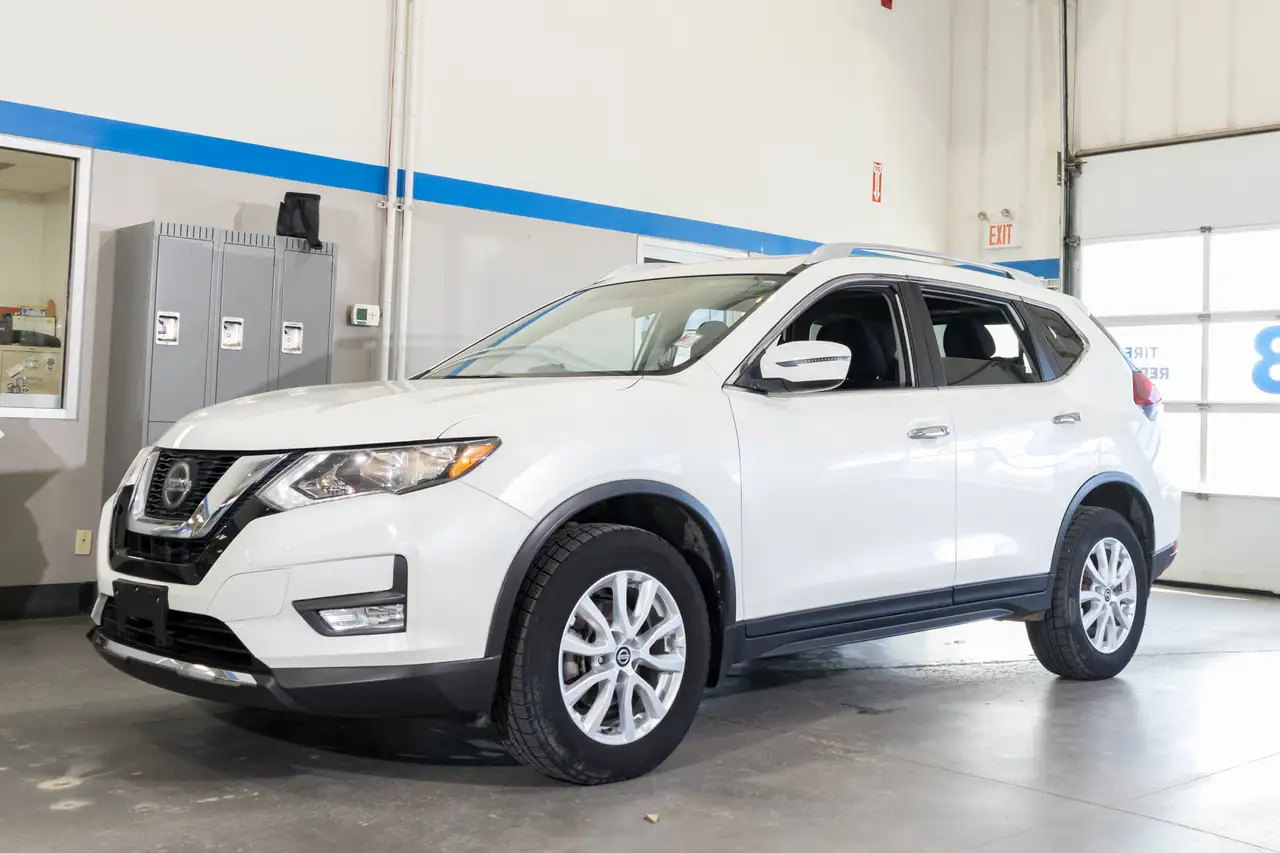 Nissan Rogue fotografie Nissan Rogue