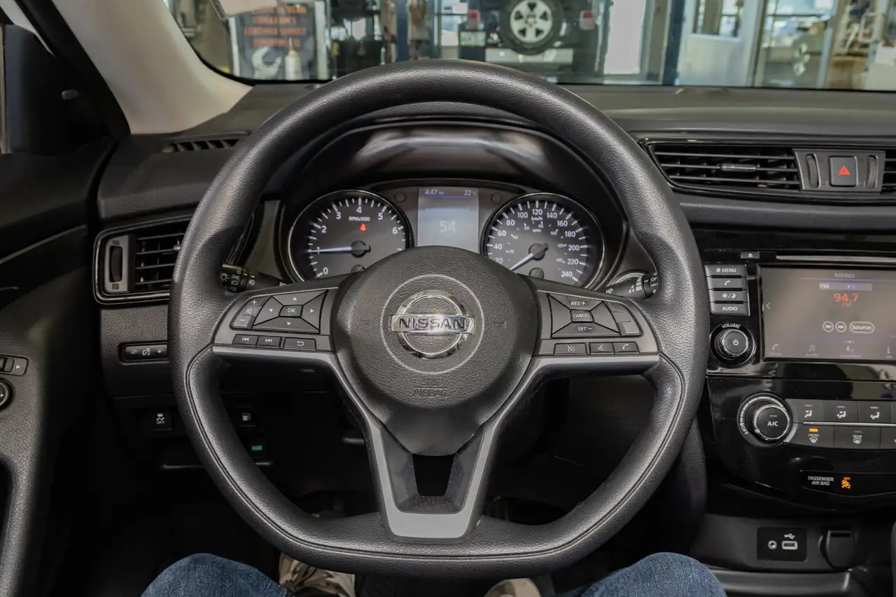 Nissan Rogue fotografie Nissan Rogue