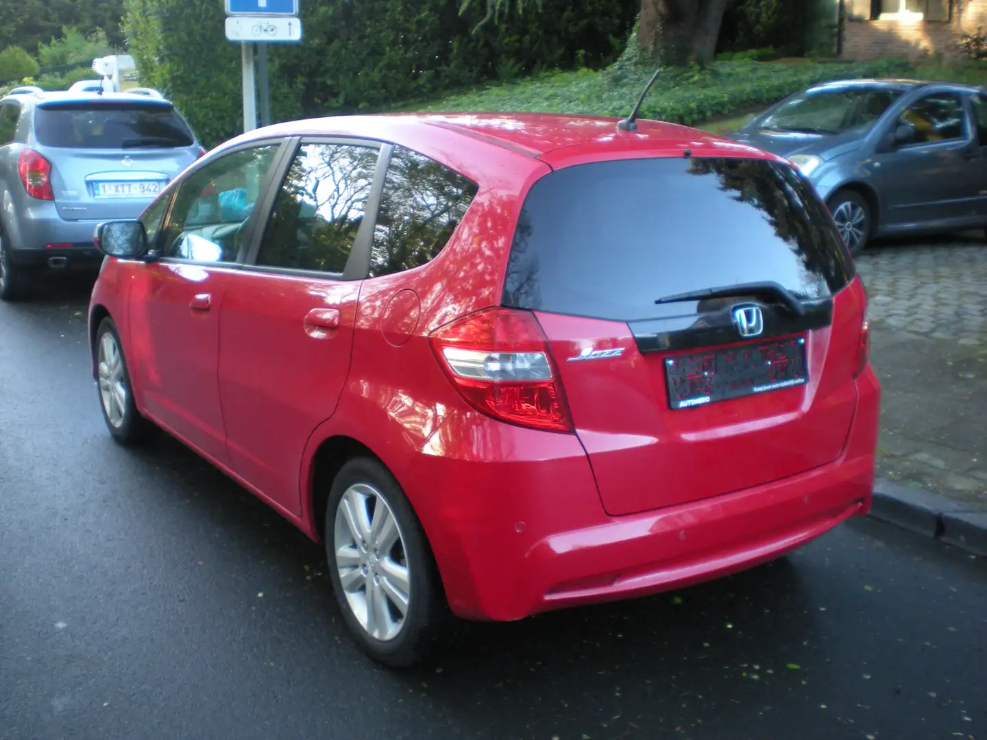 Honda Jazz 1.4i Elegance Rojo - 2