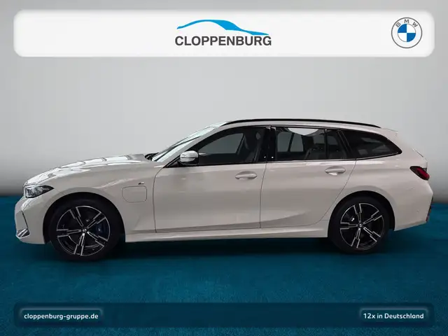 BMW 3 Series view 2