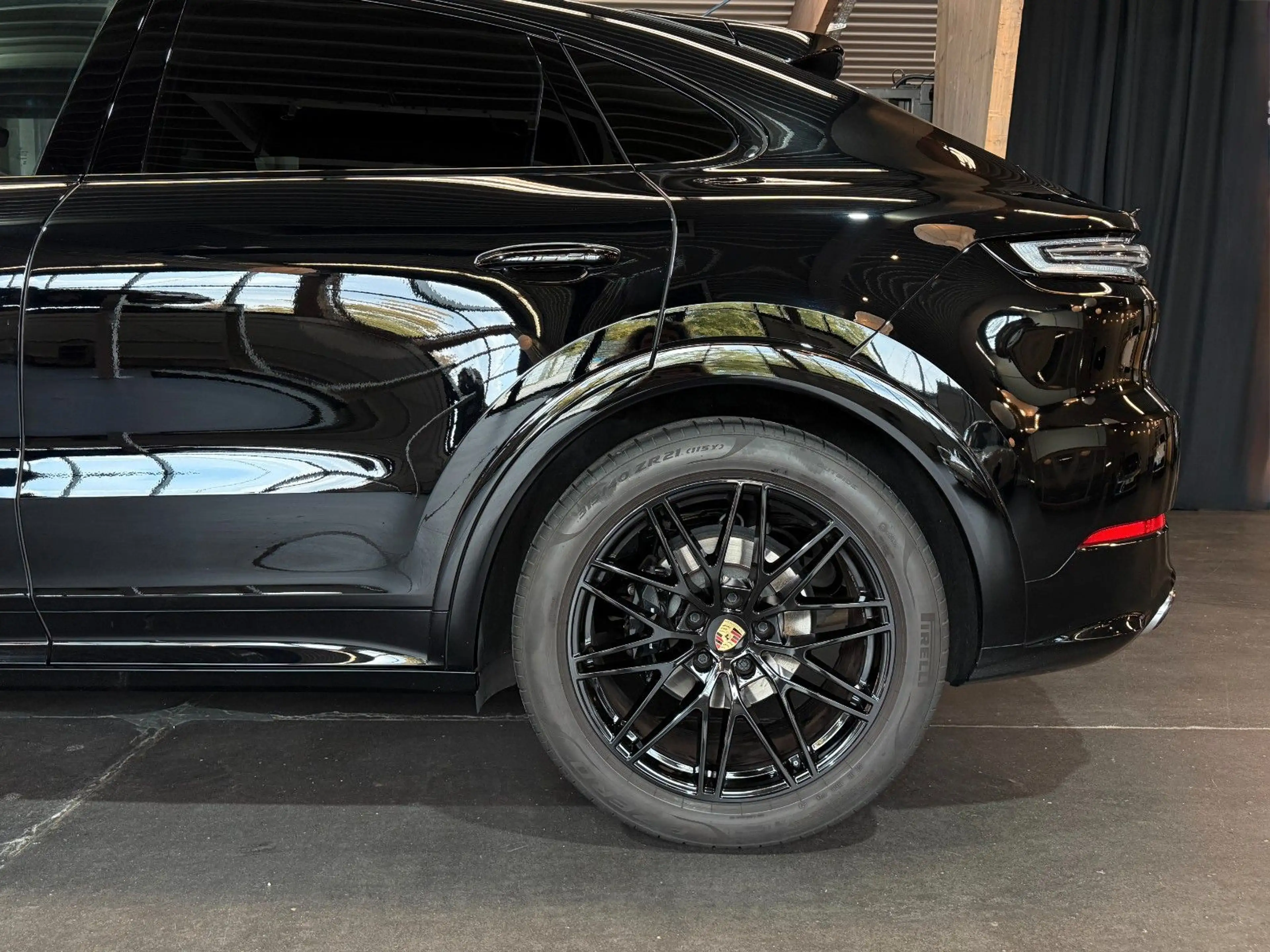Porsche Cayenne Coupe (Approved|Sportabgasan.|Bose) — photo 4