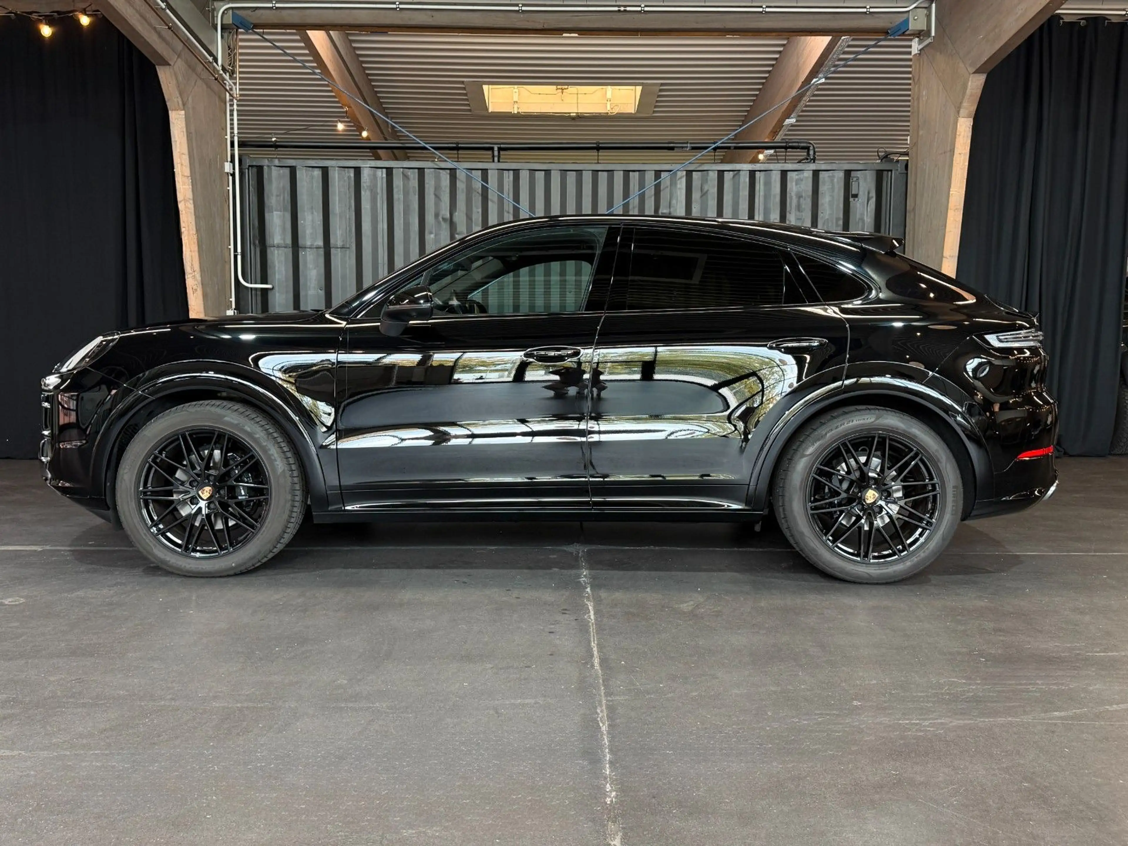 Porsche Cayenne Coupe (Approved|Sportabgasan.|Bose) — photo 2