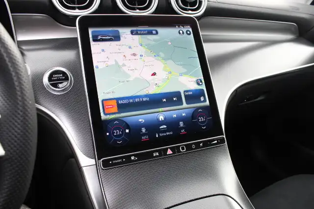 Mercedes-Benz GLC 220 d 4MATIC Aut. AMG-Line*AHK*Adaptiver Tempomat Ansicht 12