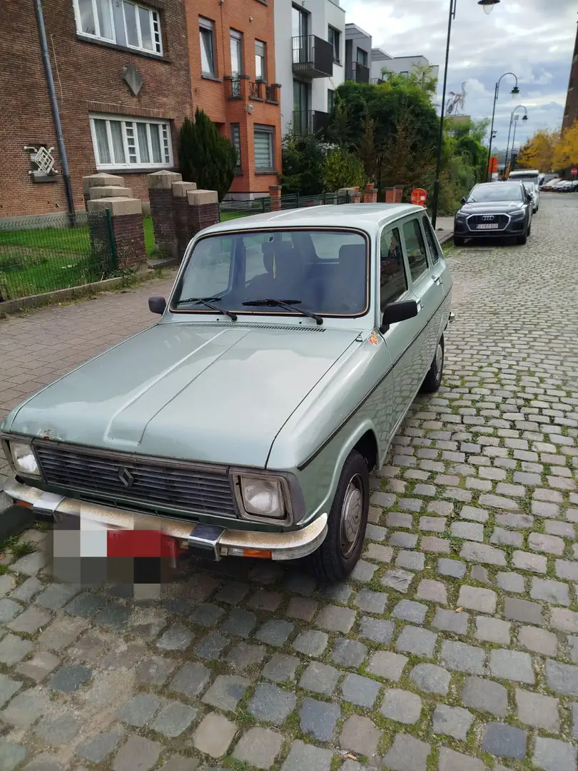 Renault R 6 - 1