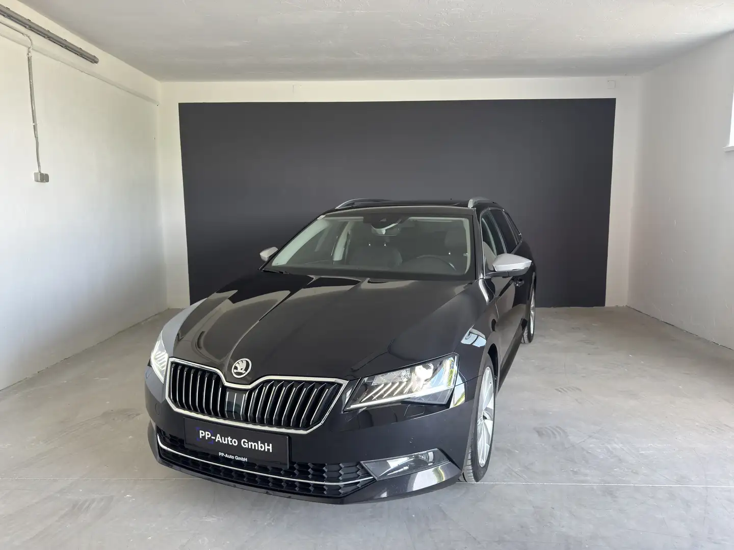 Skoda Superb Style Noir - 2