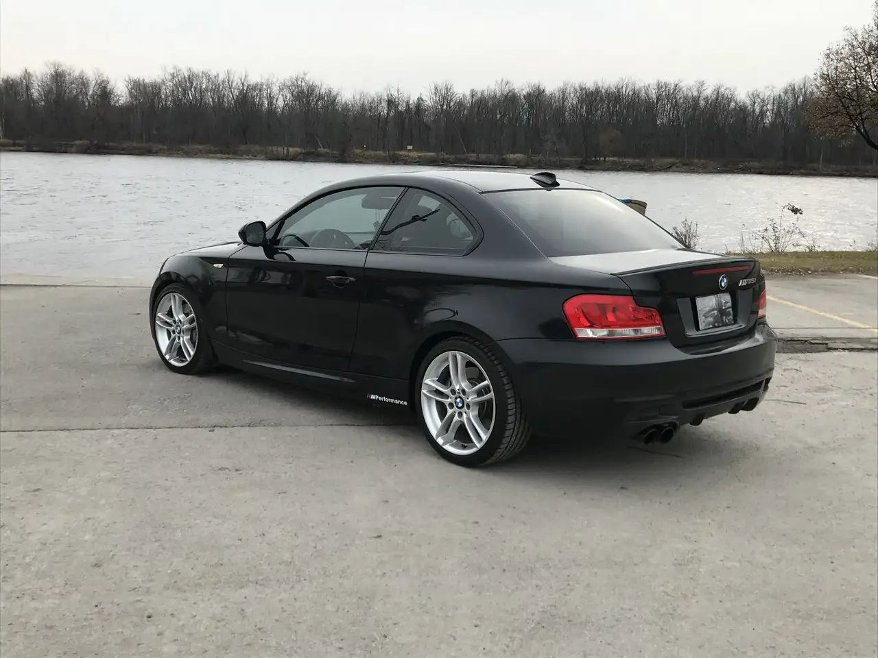 BMW 1 Series снимка BMW 1 Series