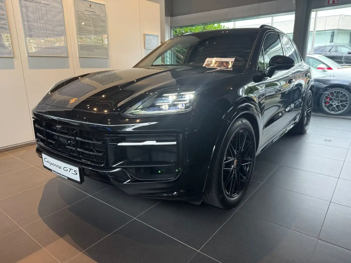 Porsche Cayenne GTS*MEGA VOLL*BEIFAHRERDiSPLY*VOLLLLLLLL Noir - 1