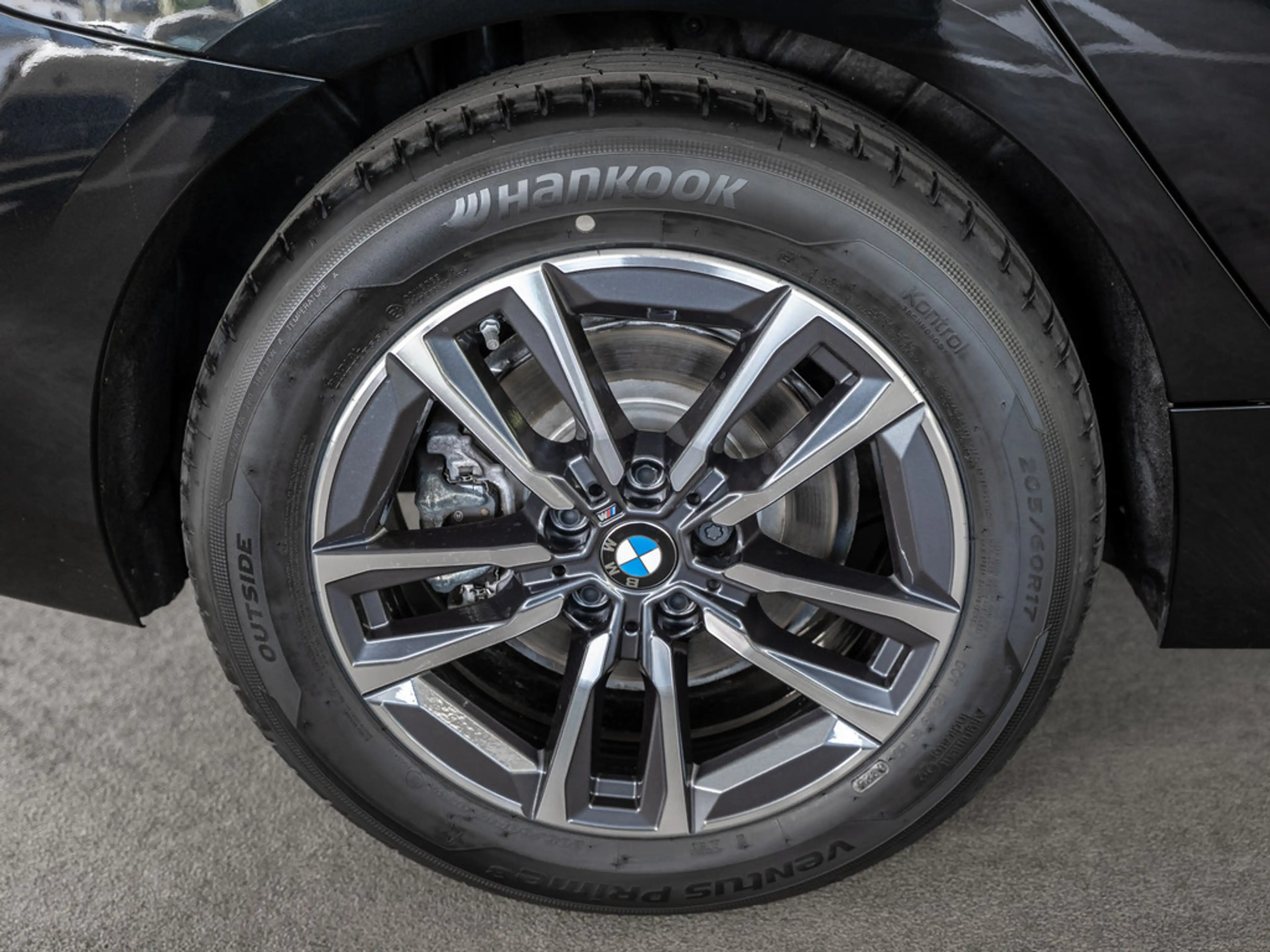 BMW 223 Active Tourer xDrive M-Sport PANO AHK HUD — photo 14