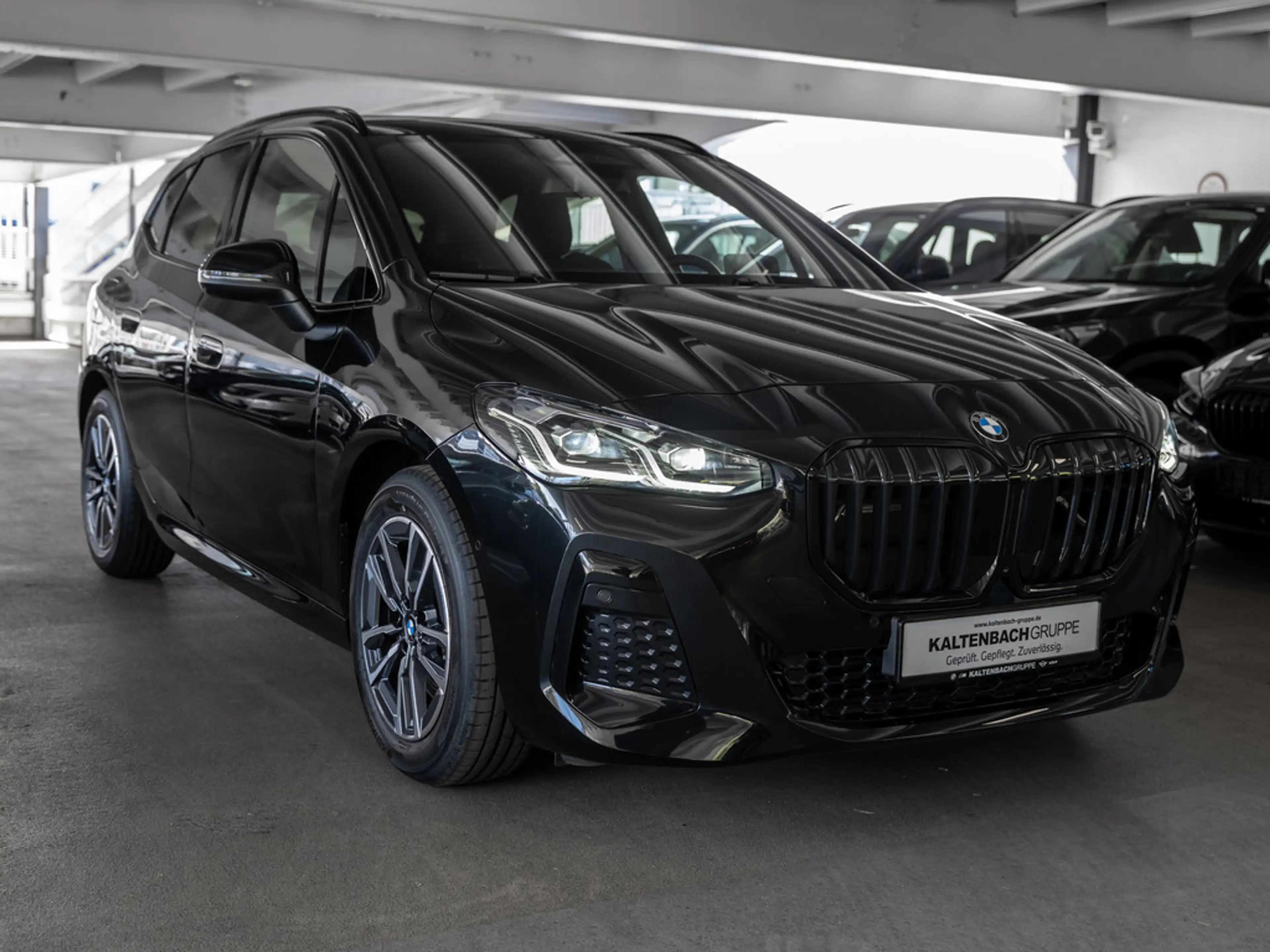 BMW 223 Active Tourer xDrive M-Sport PANO AHK HUD — photo 6