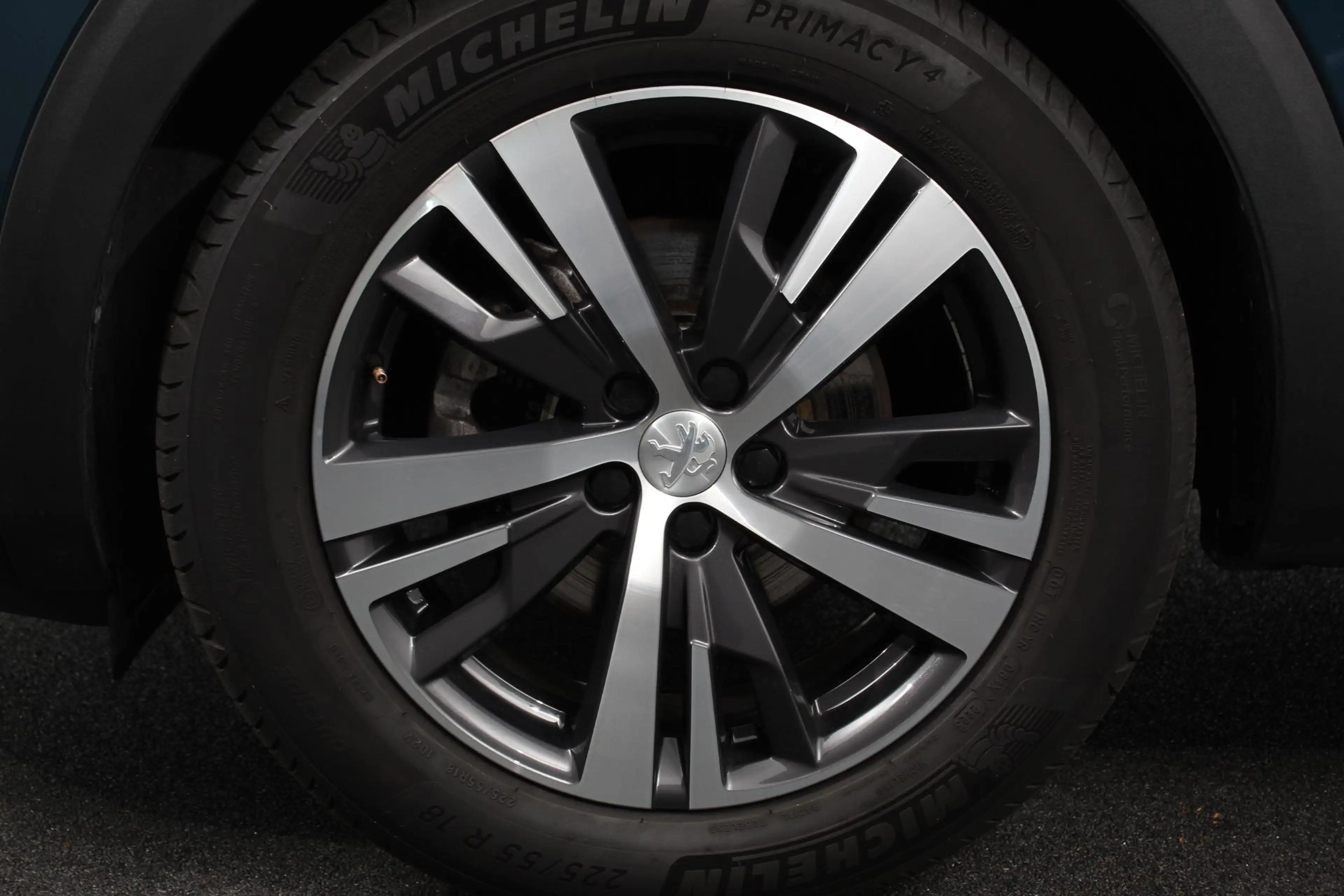 Peugeot 3008 1.2 PureTech 130pk Automaat Allure Navigatie Clima — photo 3