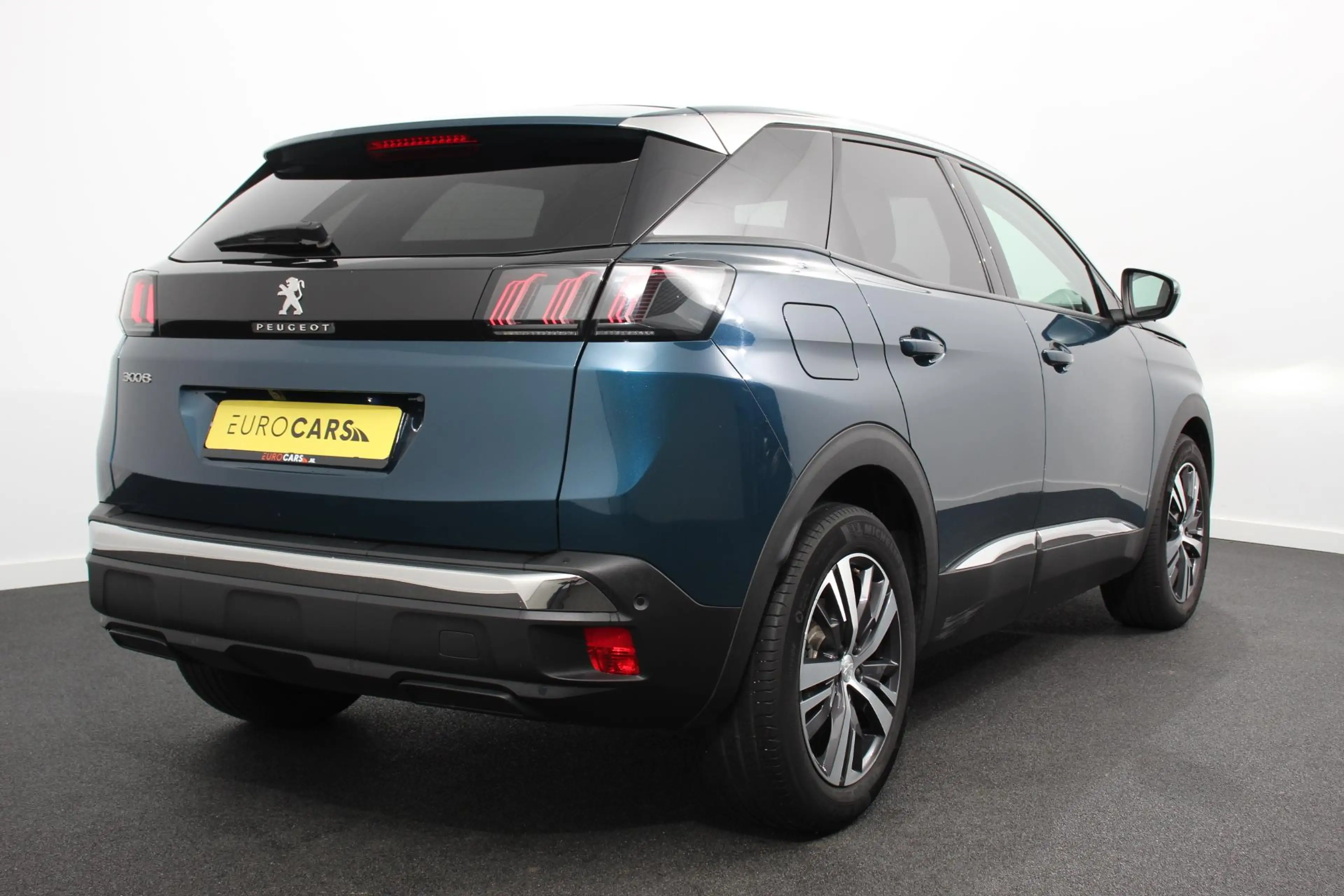 Peugeot 3008 1.2 PureTech 130pk Automaat Allure Navigatie Clima — photo 6