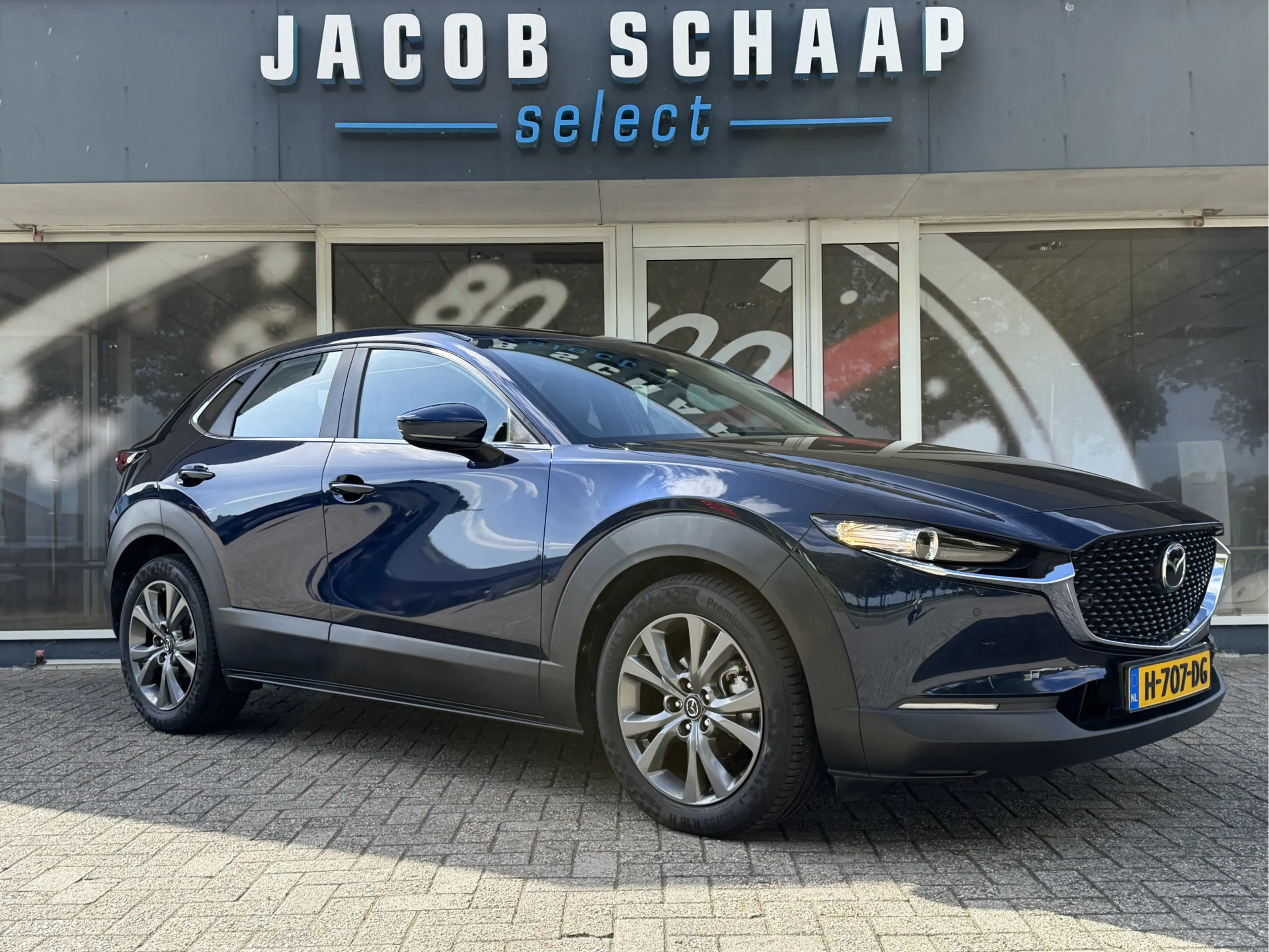 Mazda CX-30 2.0 e-SkyActiv-X M Hybrid Comfort / Keyless / Trek — photo 2