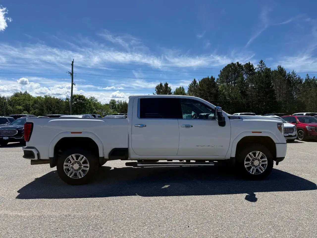 GMC Sierra 2500HD photo GMC Sierra 2500HD