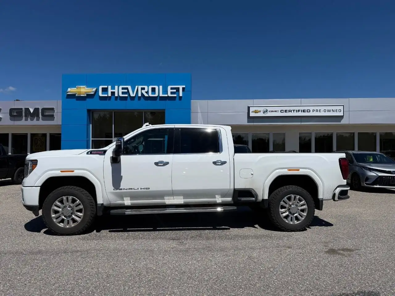 GMC Sierra 2500HD photo GMC Sierra 2500HD