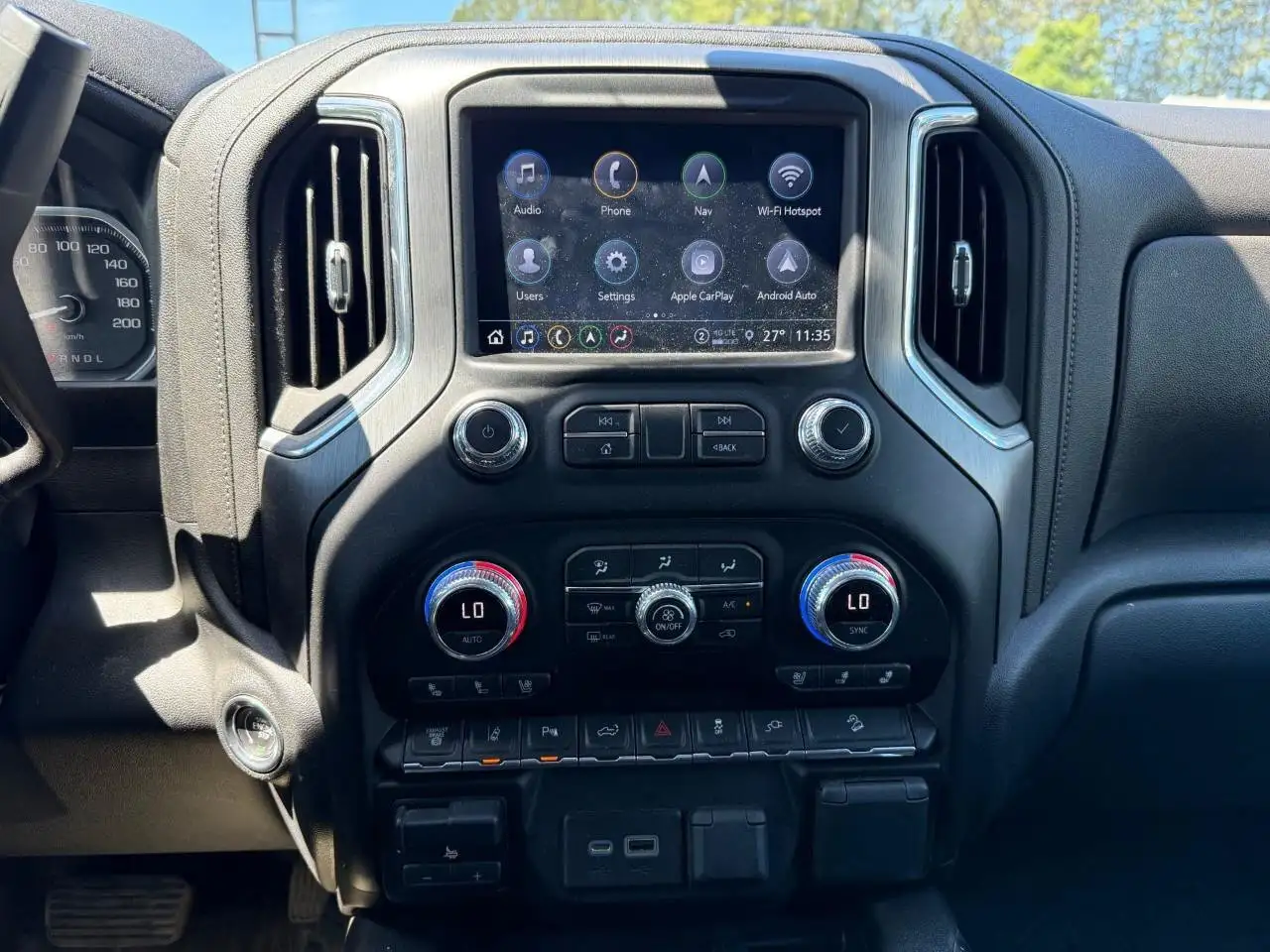 GMC Sierra 2500HD photo GMC Sierra 2500HD