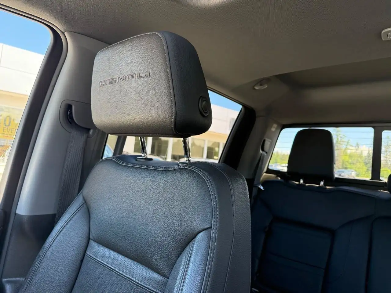 GMC Sierra 2500HD photo GMC Sierra 2500HD