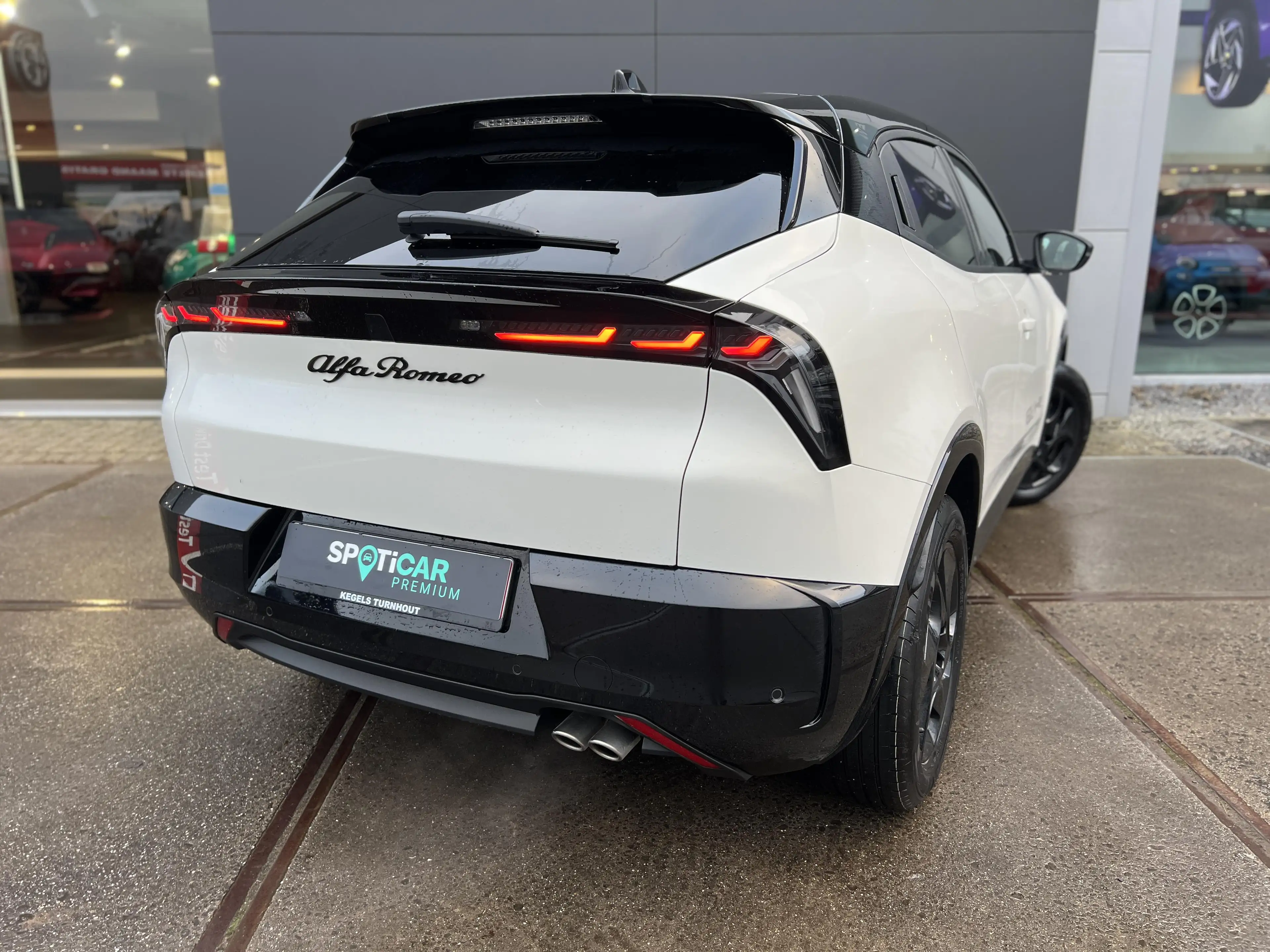 Alfa Romeo Junior Ibrida 145PK — photo 5