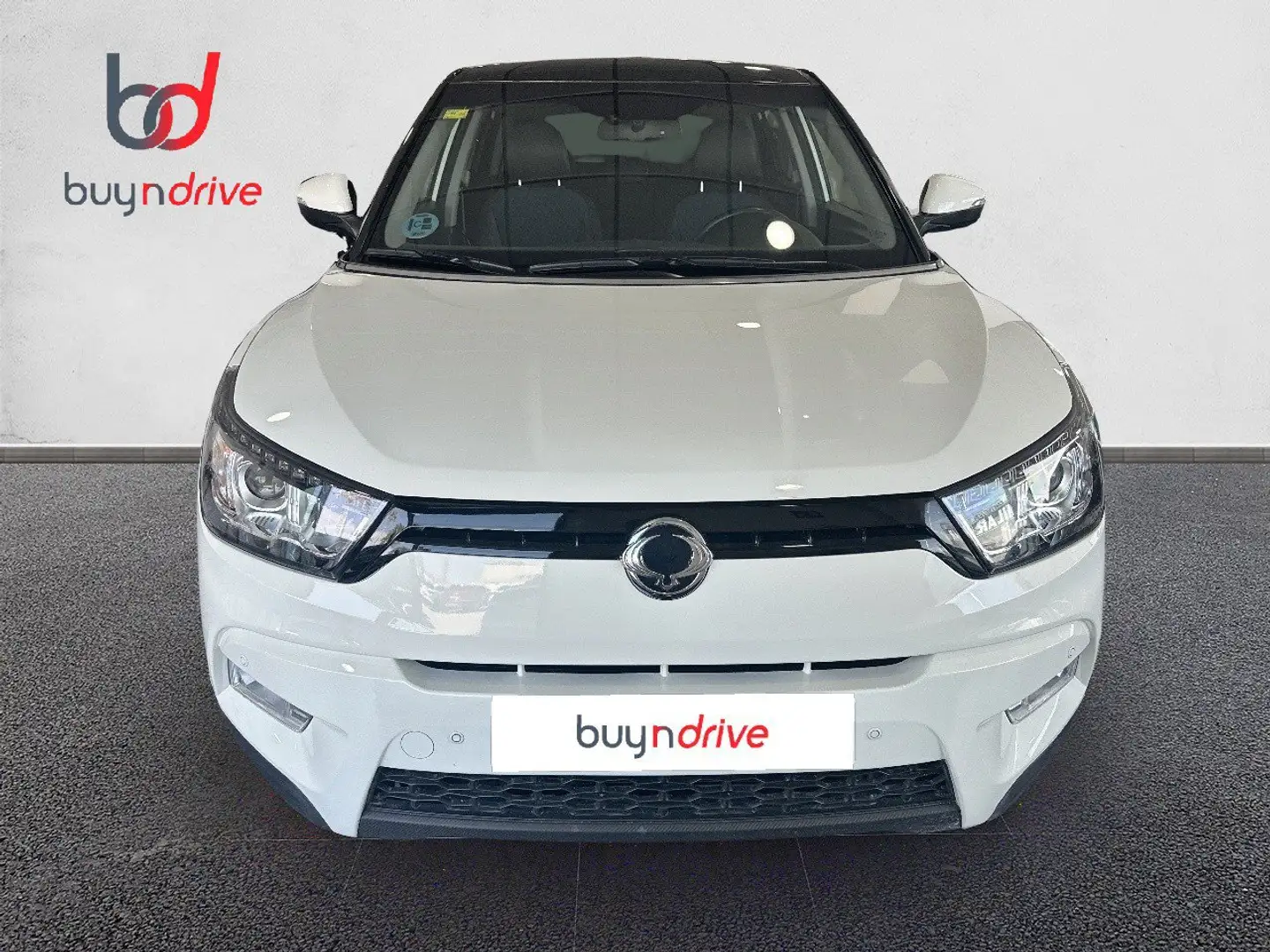 SsangYong Tivoli D16T Premium 4x2 Blanco - 2