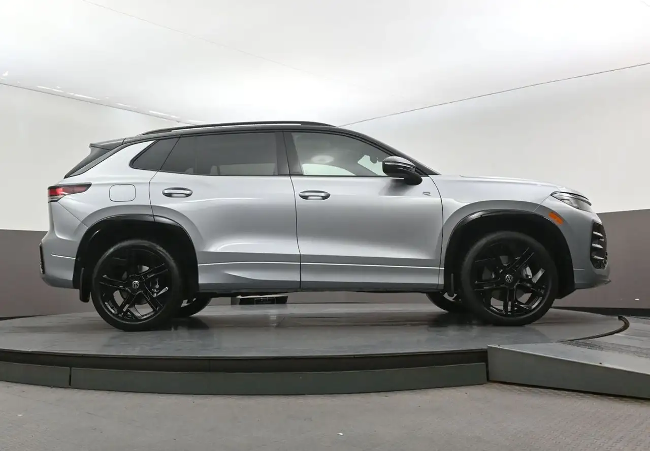 Volkswagen Tiguan снимка Volkswagen Tiguan