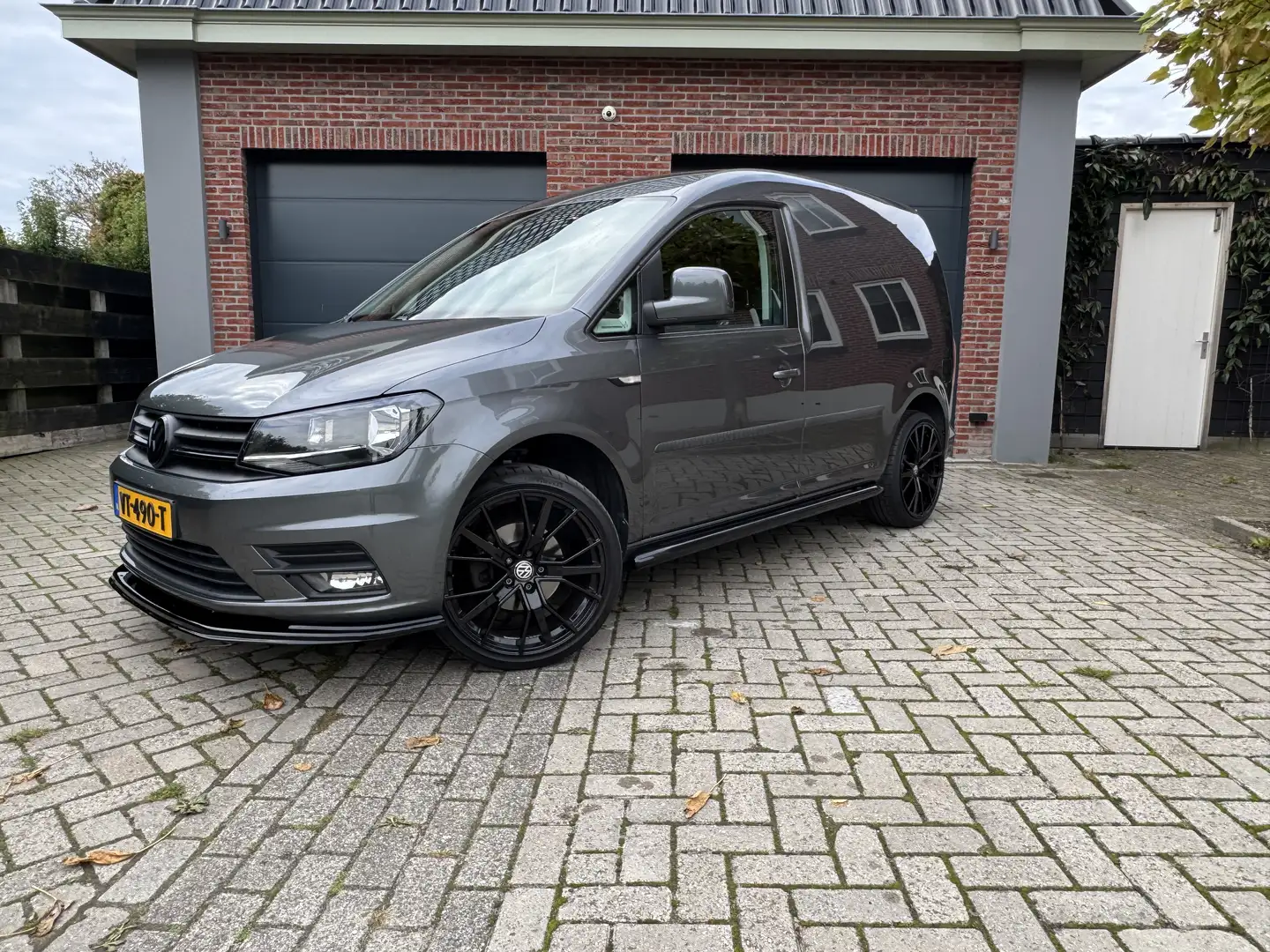 Volkswagen Caddy 2.0 TDI 180PK L1H1 BMT Highline - 1