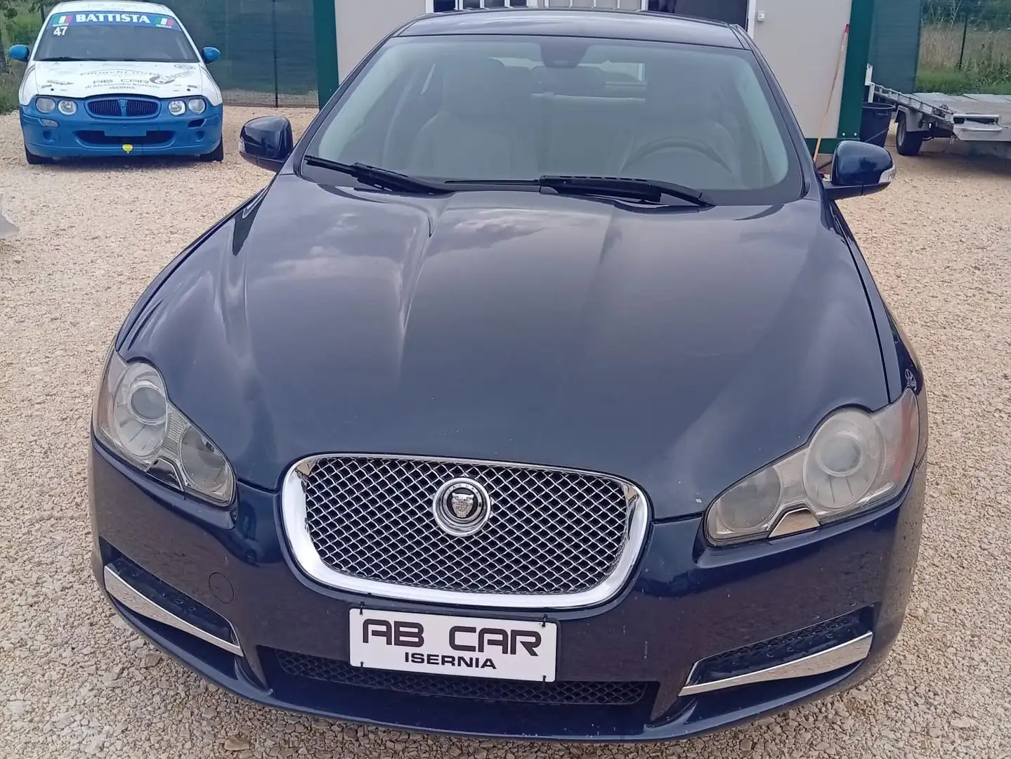 Jaguar XF XF 2.7d Premium Luxury auto Blau - 1