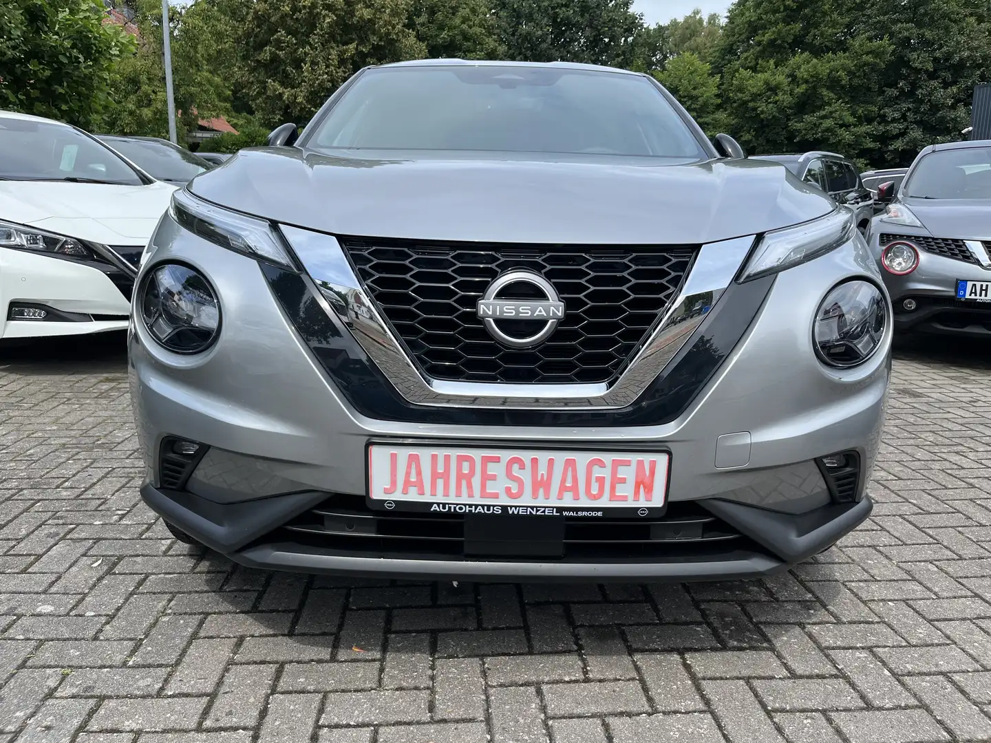 Nissan Juke 1.0 DIG-T N-Connecta, LED, Winterp., Navi Argent - 2