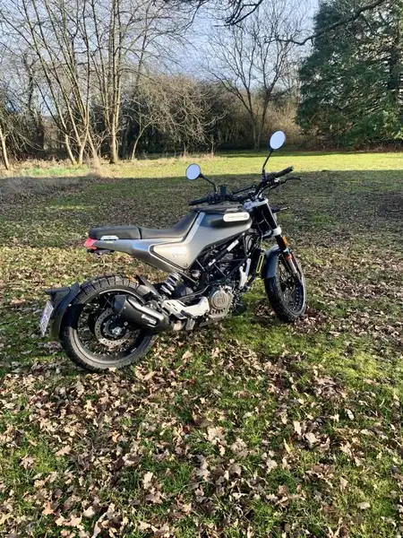 Husqvarna Svartpilen - foto 2