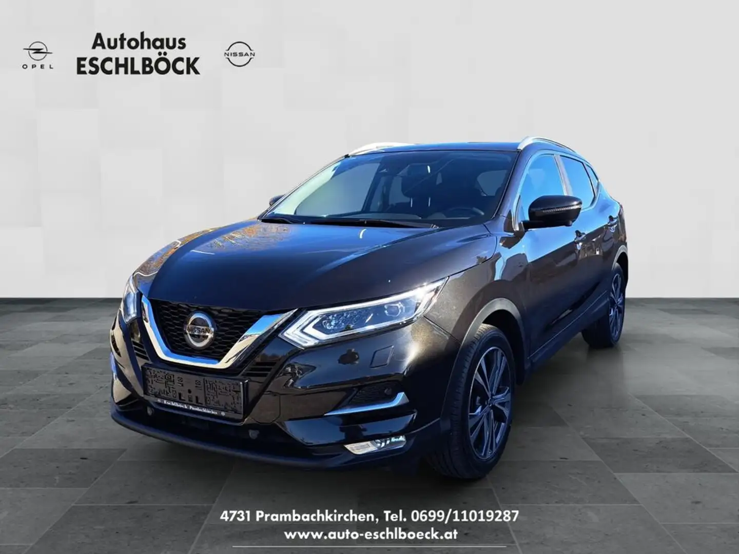 Nissan Qashqai N-Connecta *NAVI, SH, LED, Kamera* Schwarz - 1