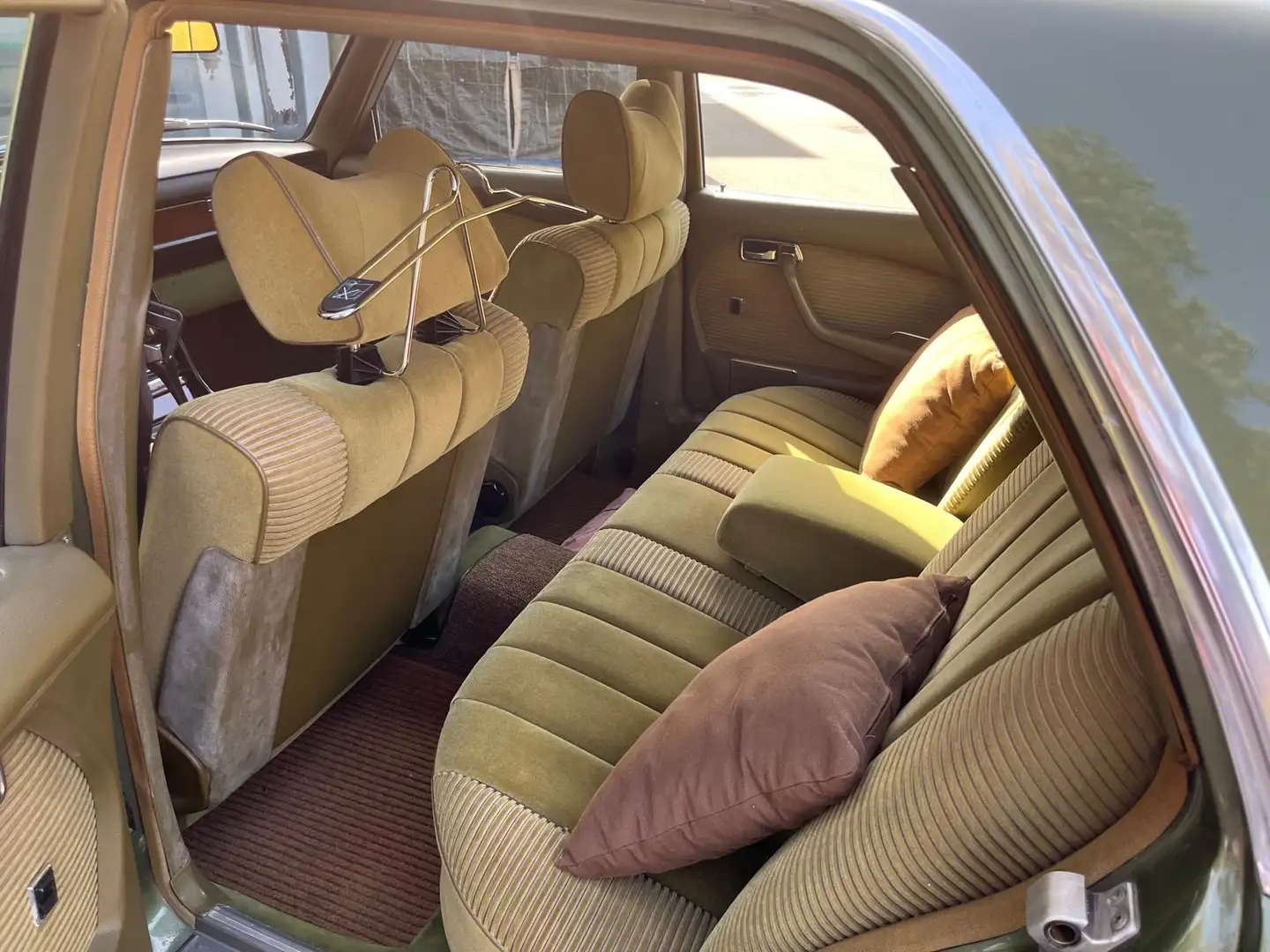 Mercedes-Benz 350 SE - W116 Grün - 1