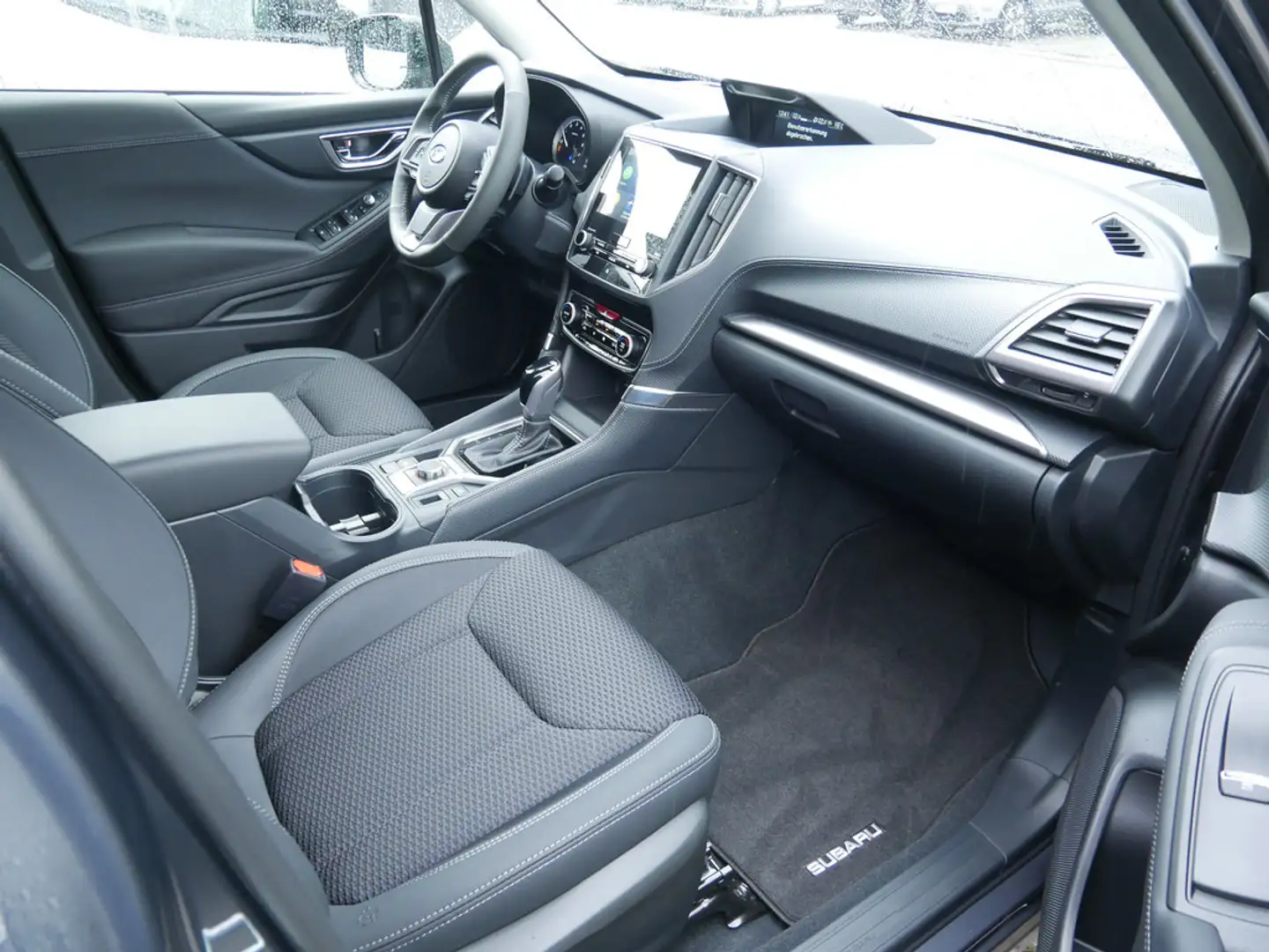 Subaru Forester 2.0ie Comfort KAMERA NAVI ACC LED Grijs - 2