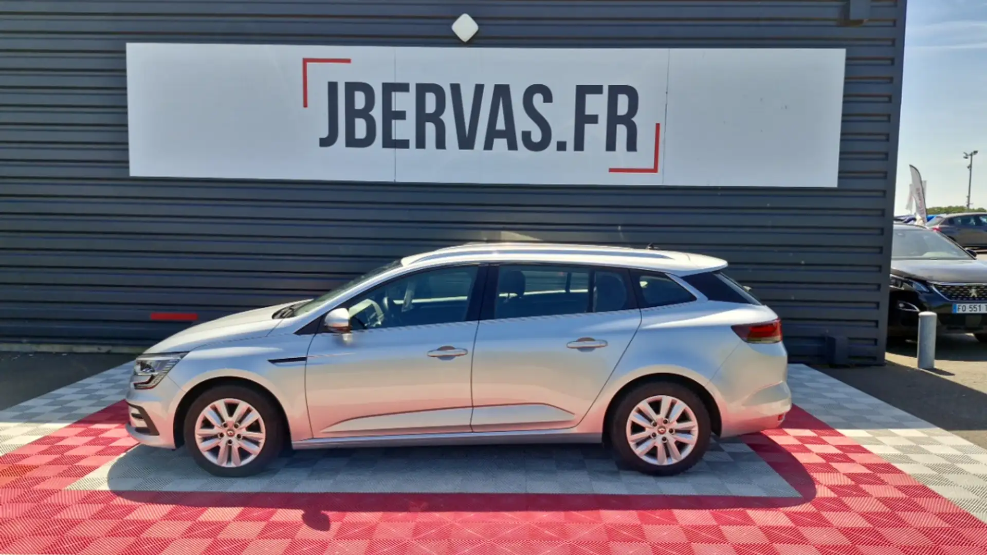 Renault IV blue dci 115 edc business - 2