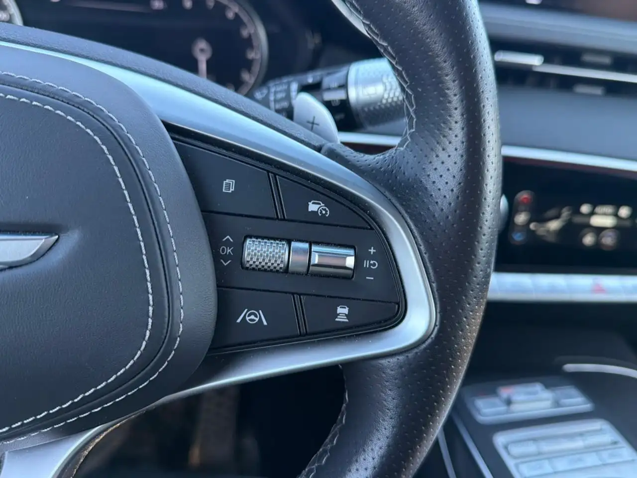 Genesis GV70 снимка Genesis GV70